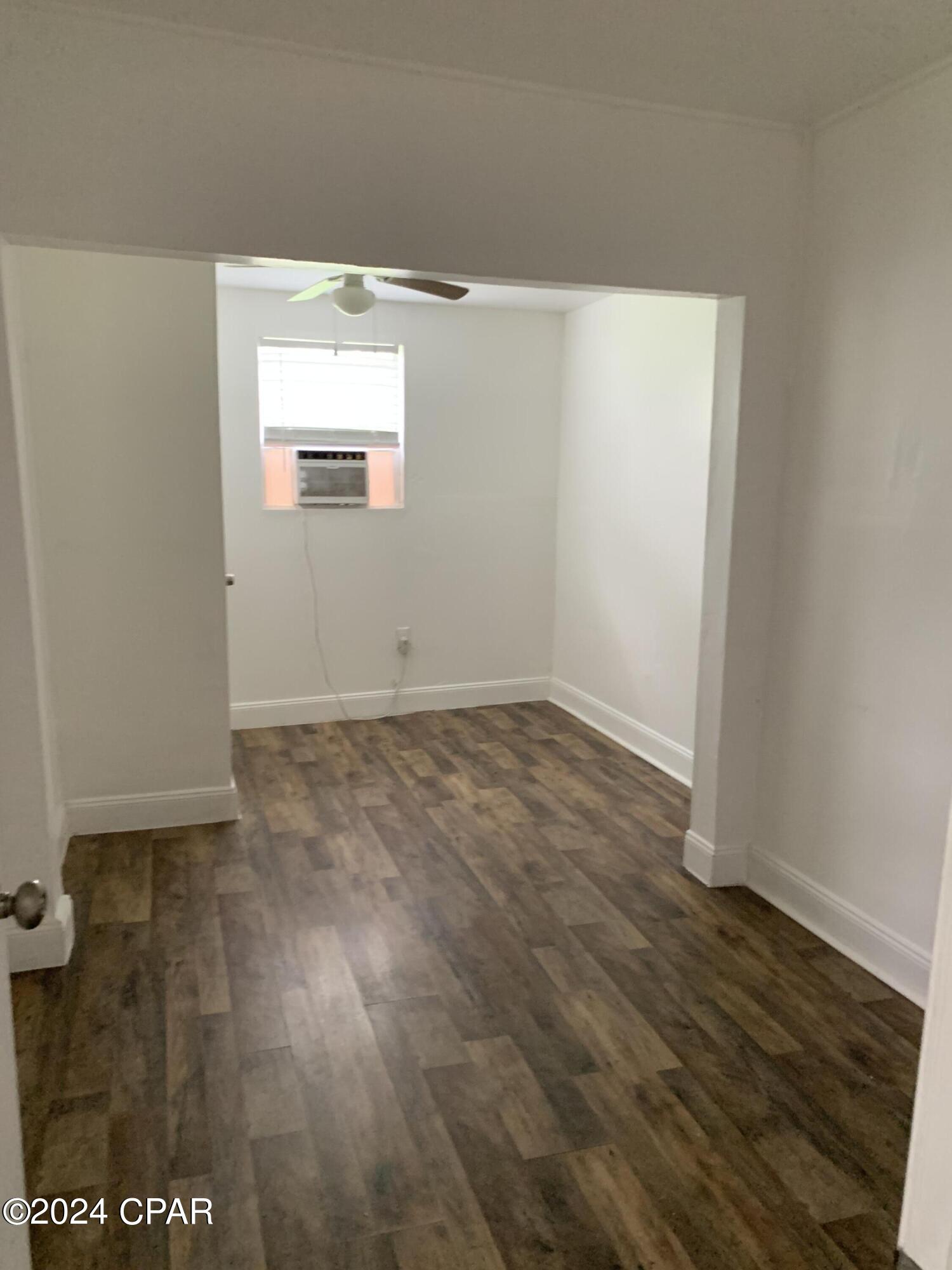 [No Recorded Subdiv] - Residential Lease