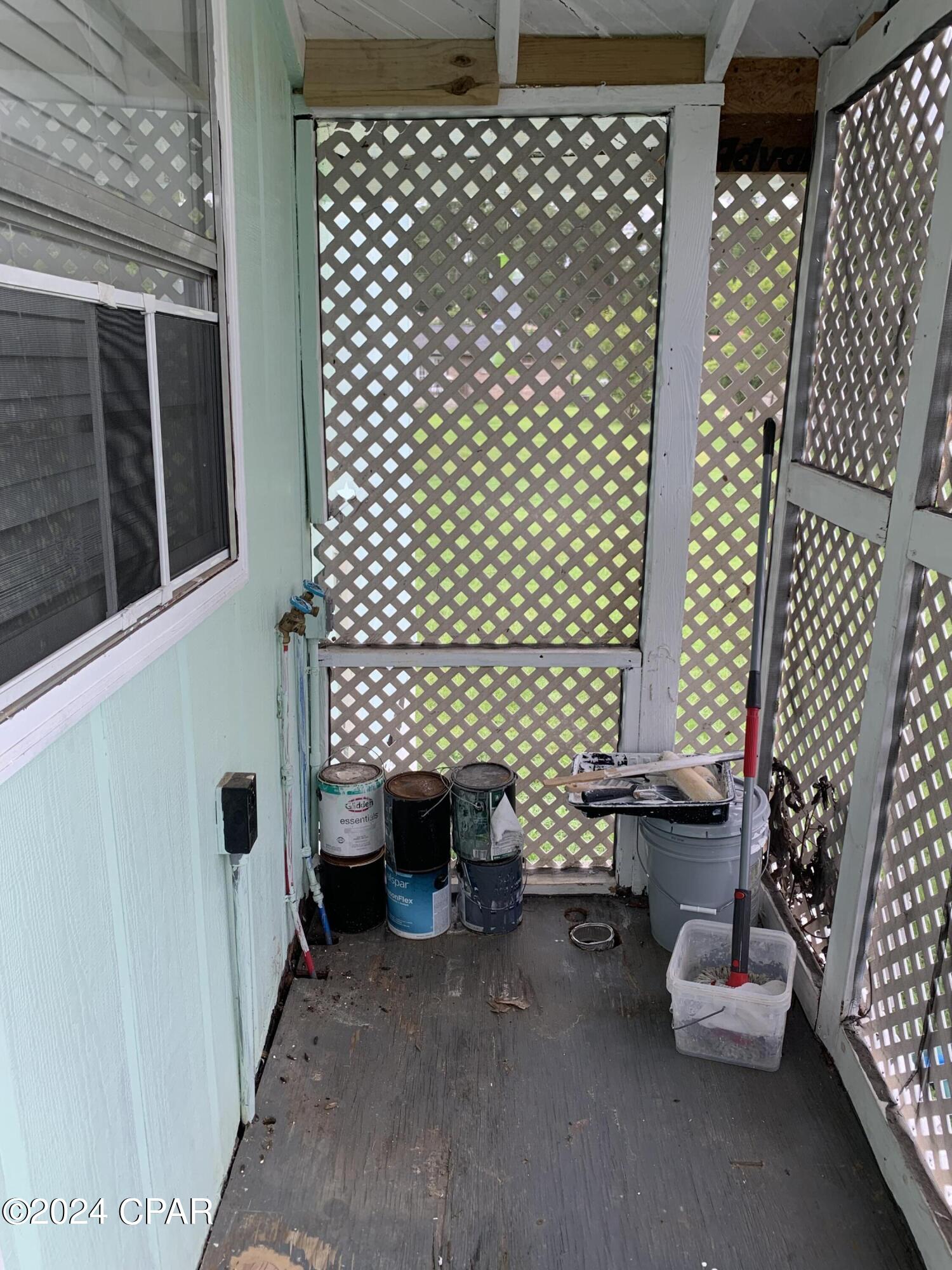 [No Recorded Subdiv] - Residential Lease