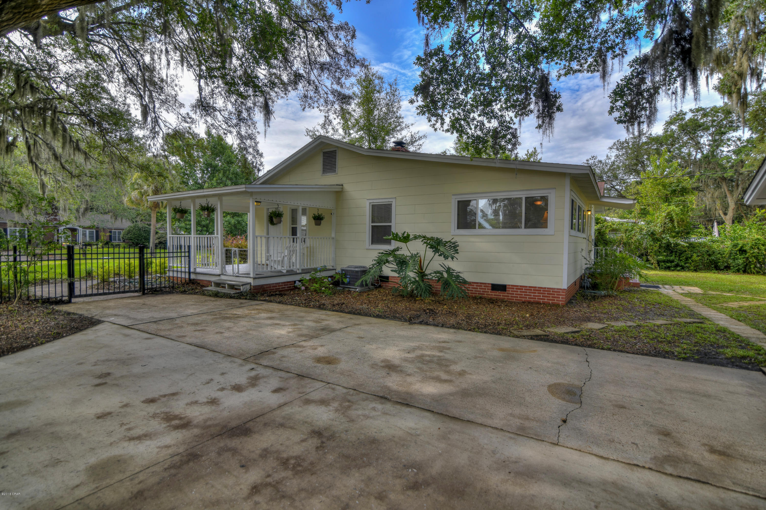 Sudduths 1st Add - Residential