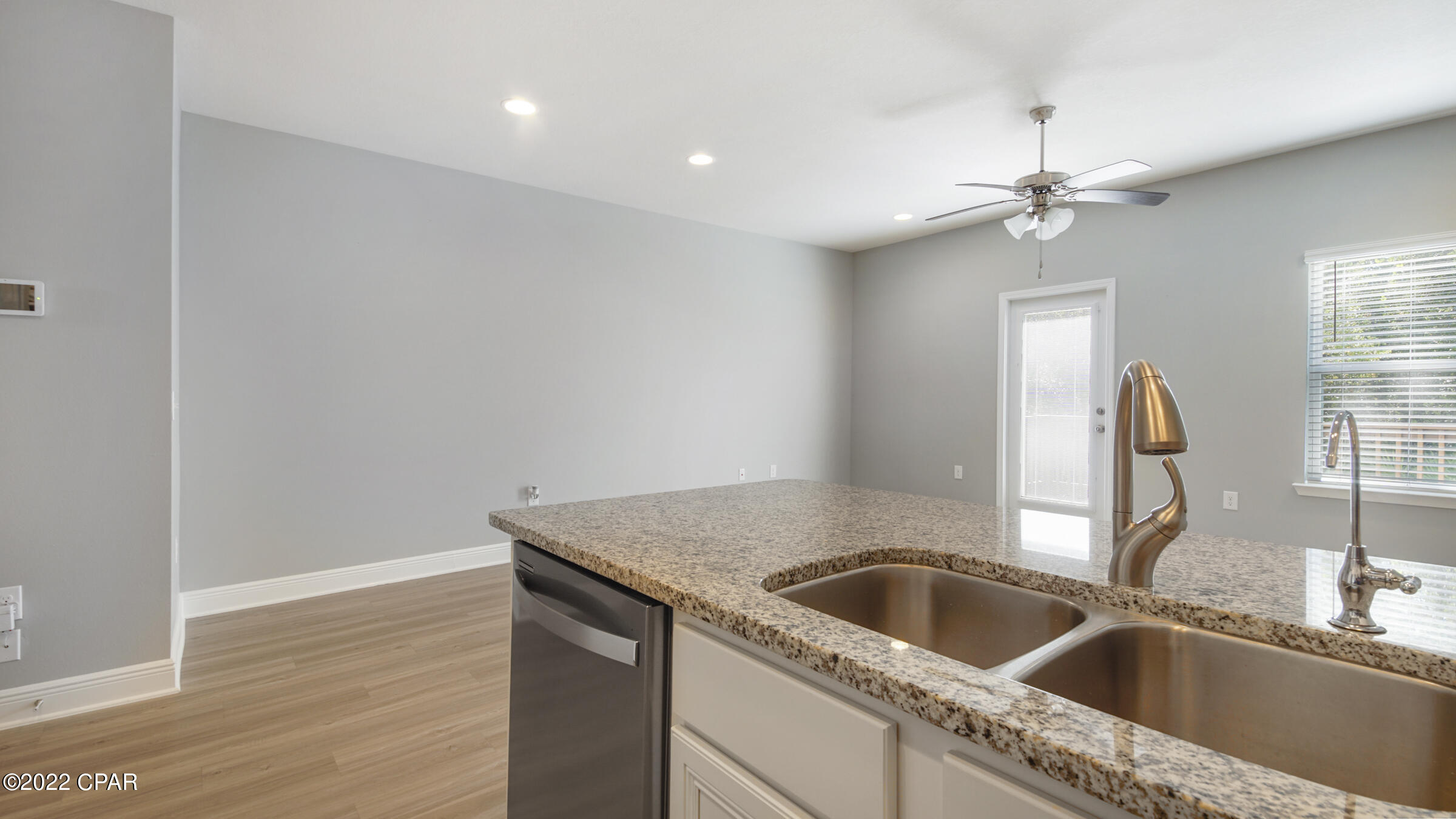 Hathaway Townhomes - Residential Lease