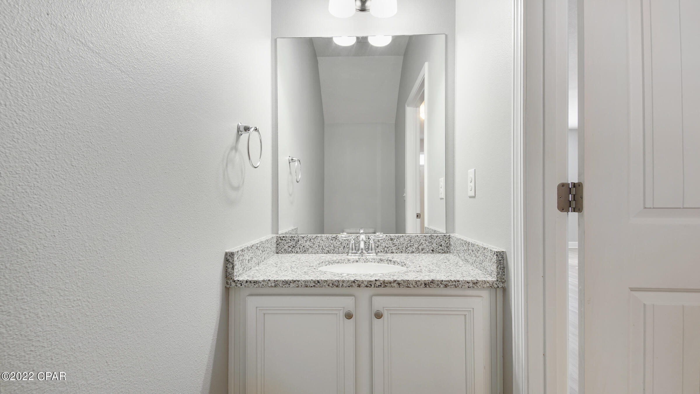 Hathaway Townhomes - Residential Lease