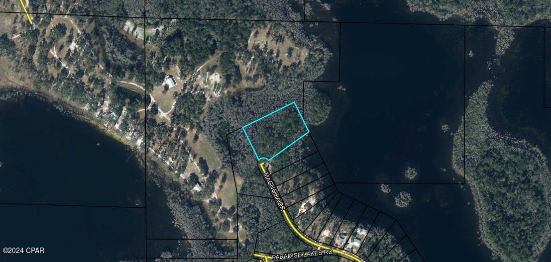 Paradise Oaks - Land