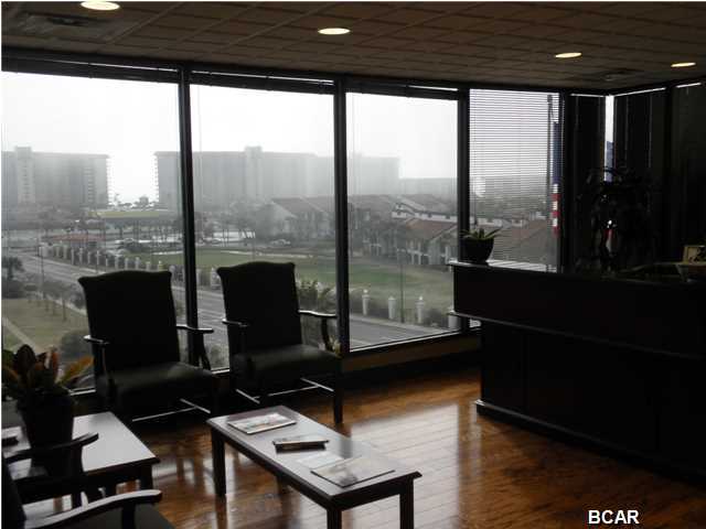 Edgewater Beach - Commercial Lease