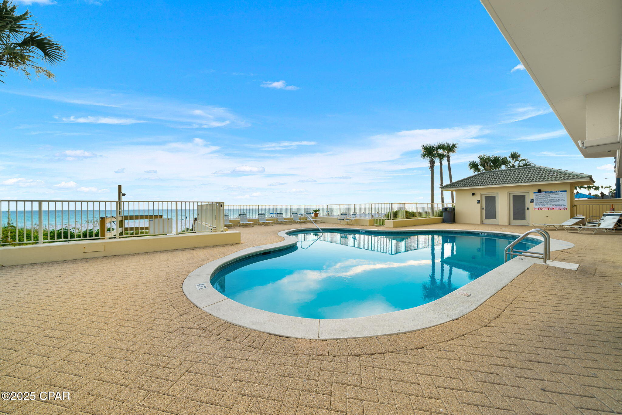 Grande Surf Club Condo - Residential