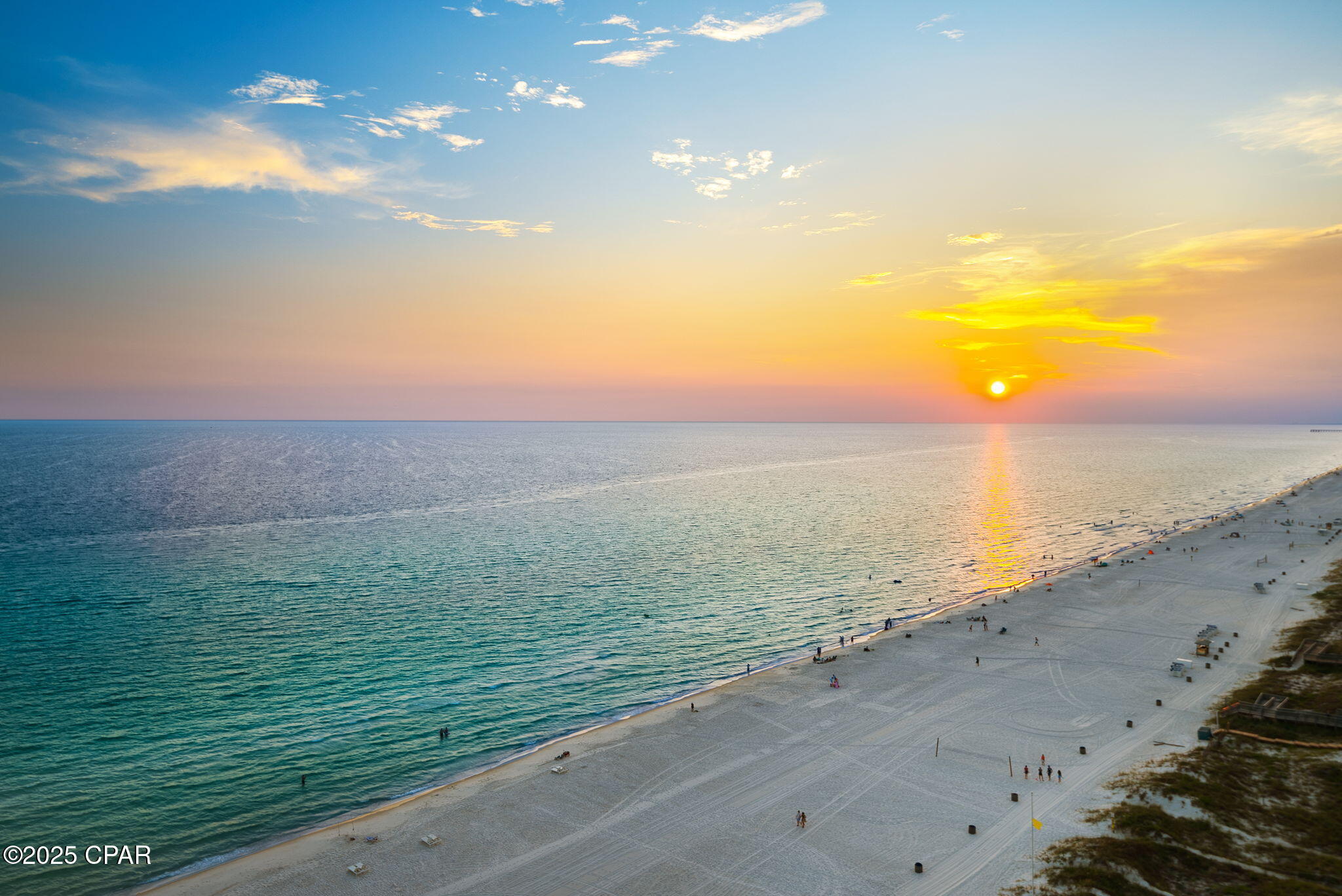 Grande Surf Club Condo - Residential