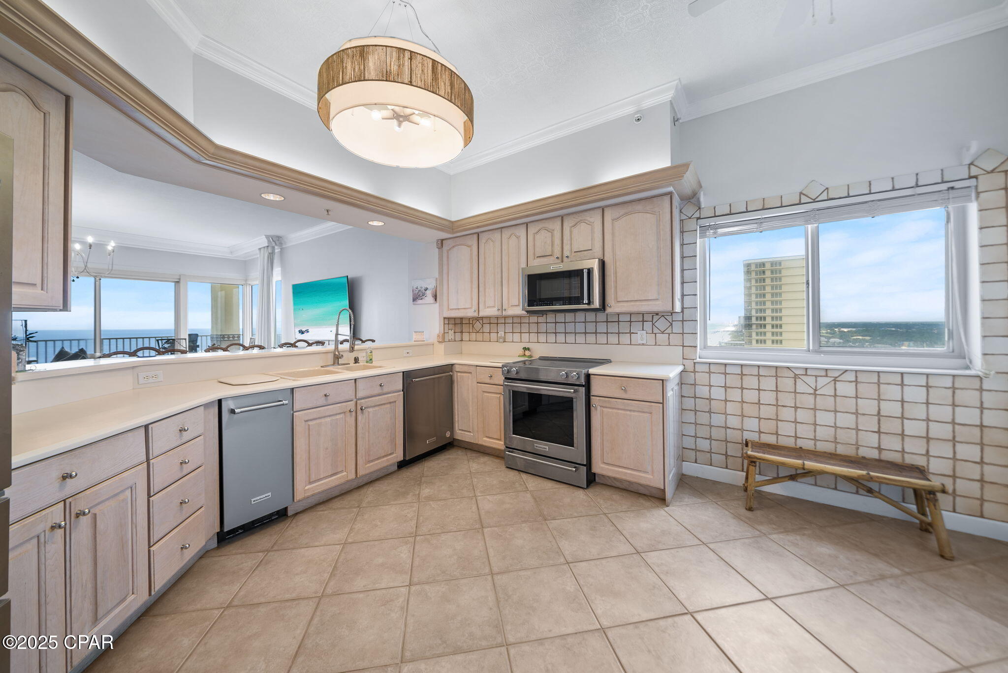 Grande Surf Club Condo - Residential