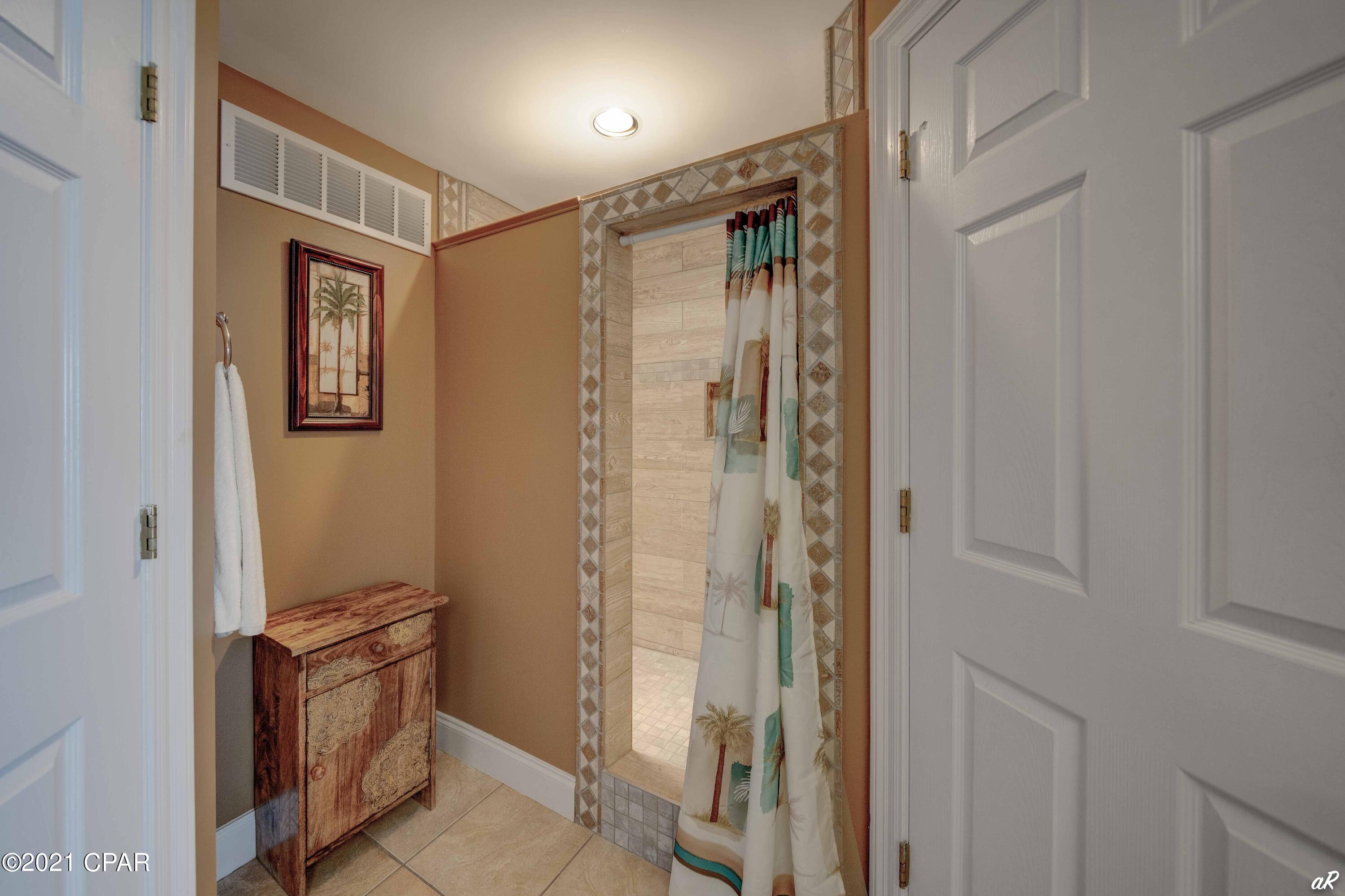 Gulf Crest Condo - Residential