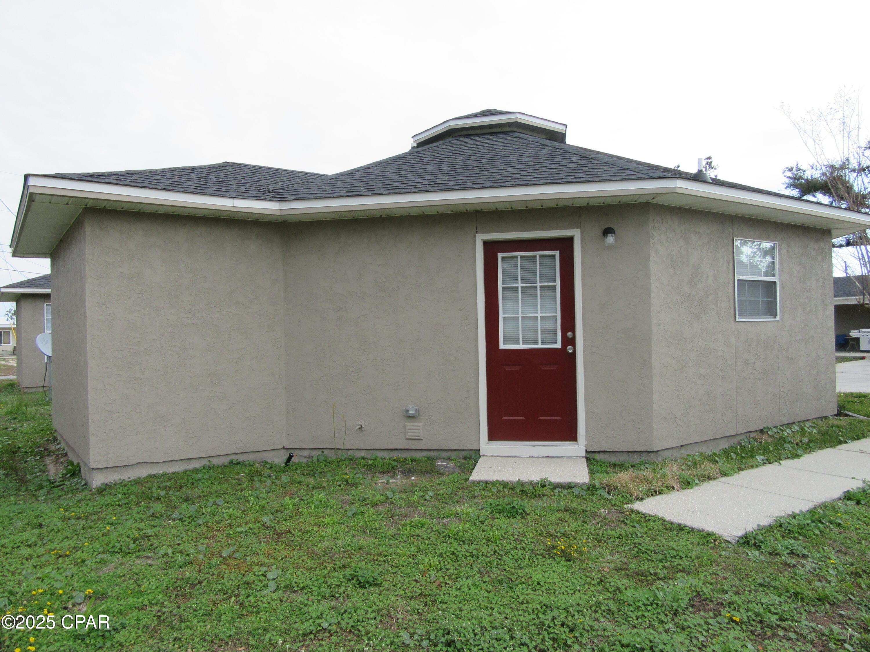 [No Recorded Subdiv] - Residential Lease