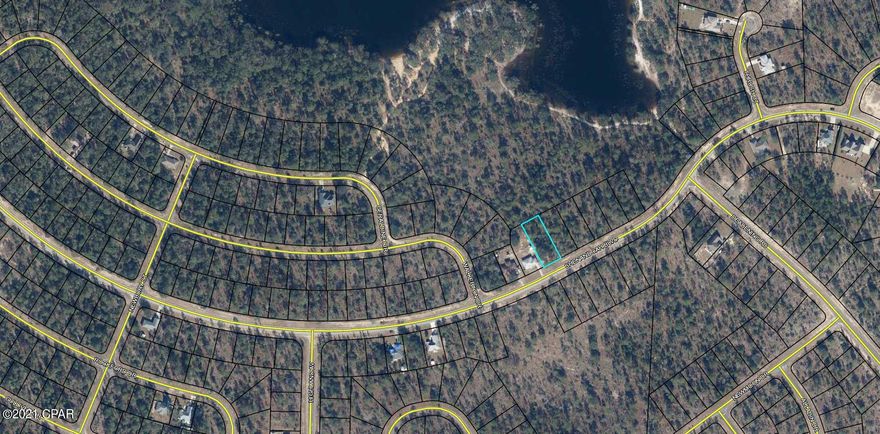 Very nice level buildable lot in Sunny Hills subdivision, lot 46 next door is also for sale by the same owner, this would make a very nice large lot to build on there are presently homes beside this lot. This is a quiet community and offers a golf course and lakes to enjoy. All within a short drive to the Panama  City beach area.