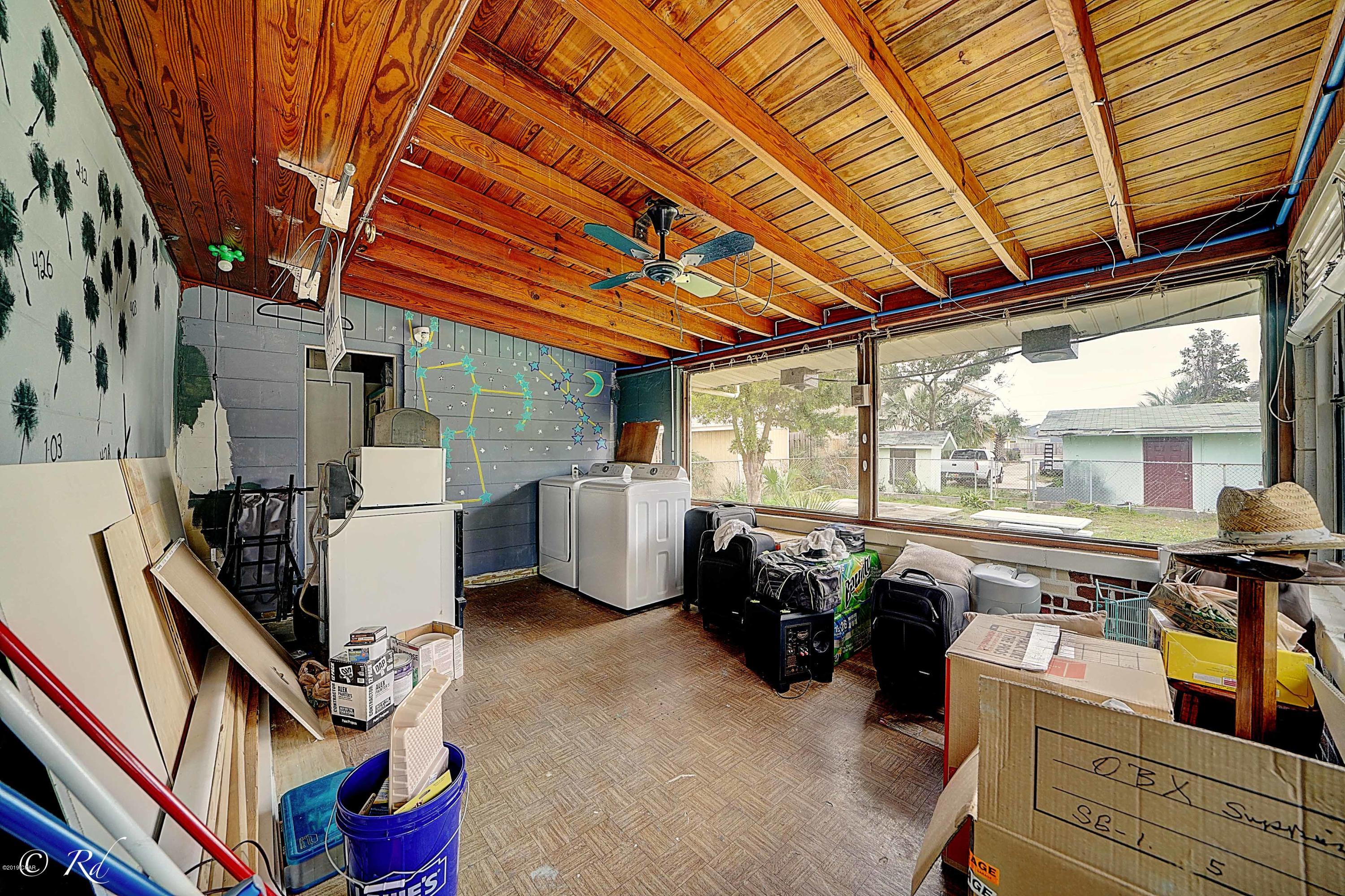 Kiska Beach - Residential