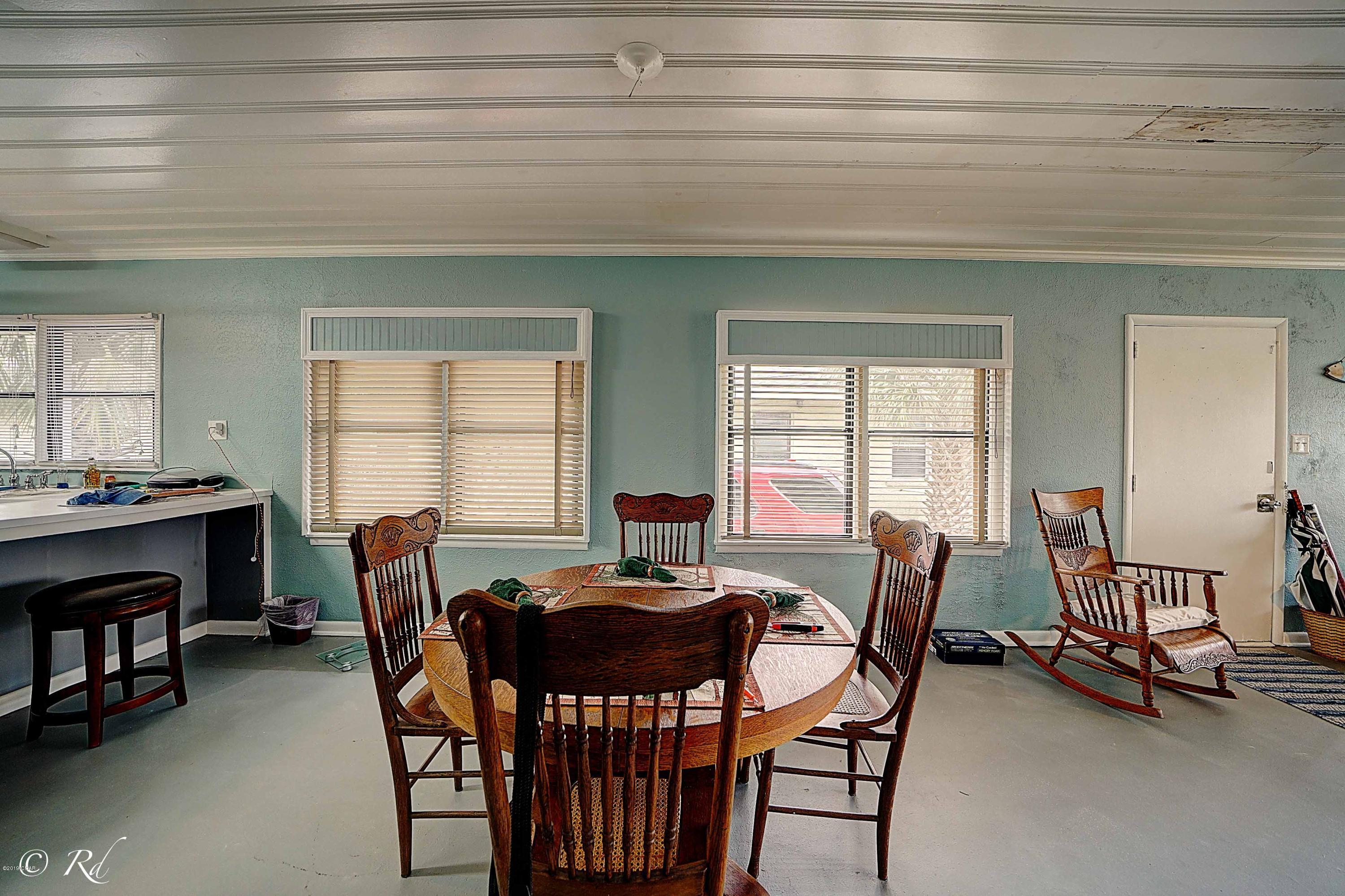 Kiska Beach - Residential