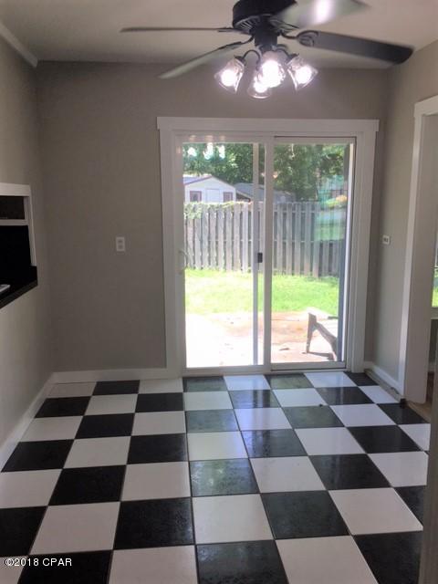 Cove Terrace 3rd Add - Residential