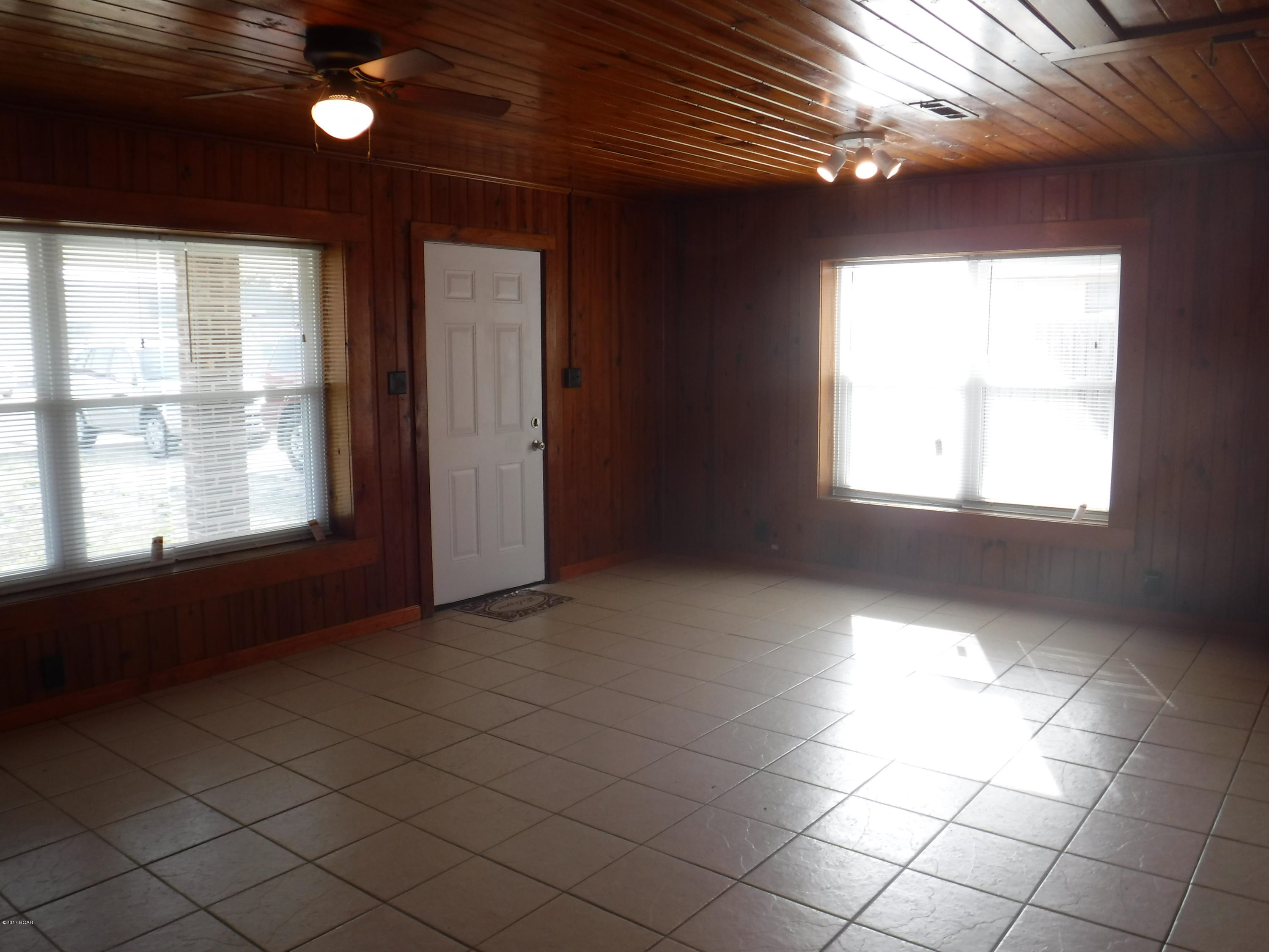 Treasure Island - Residential Lease