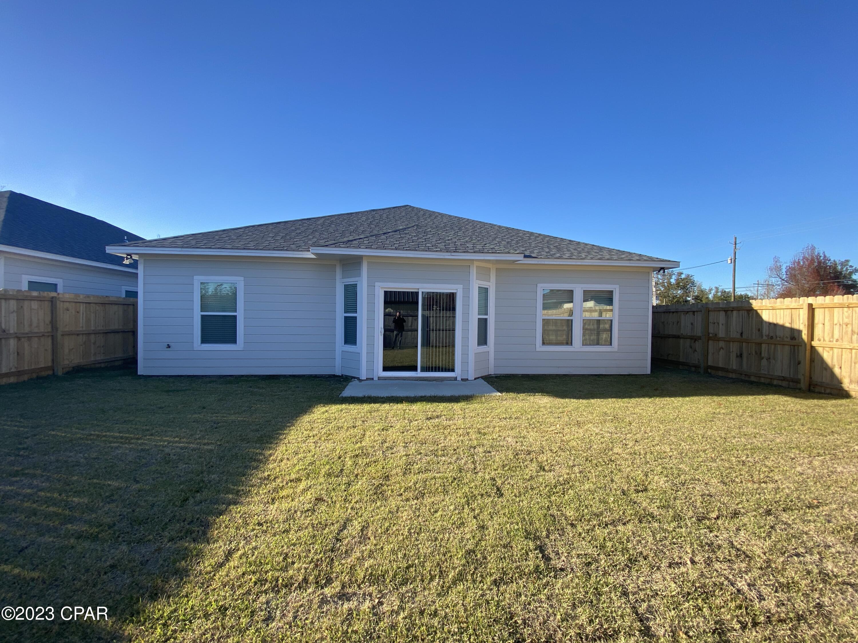 [No Recorded Subdiv] - Residential Lease