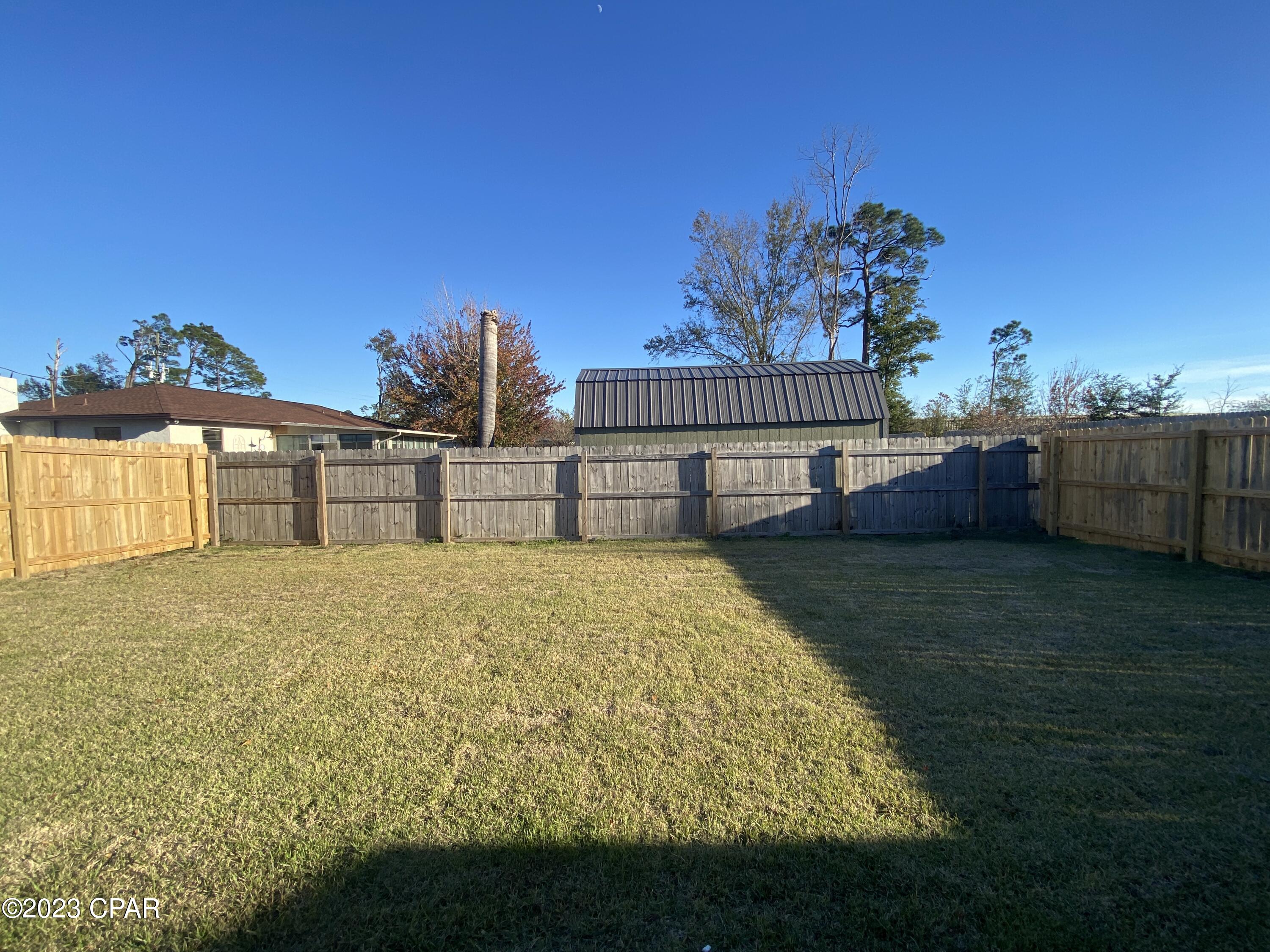 [No Recorded Subdiv] - Residential Lease