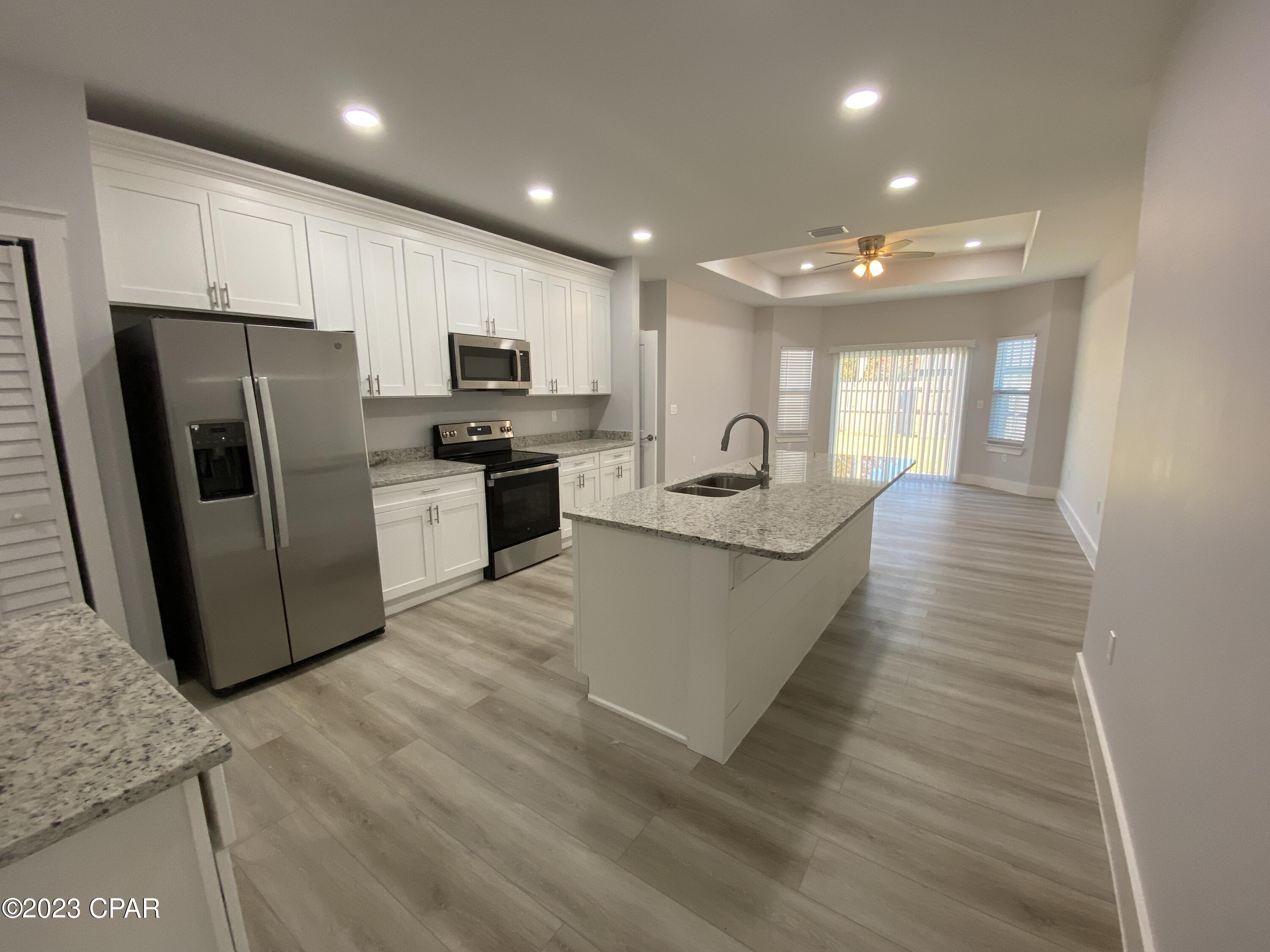 [No Recorded Subdiv] - Residential Lease