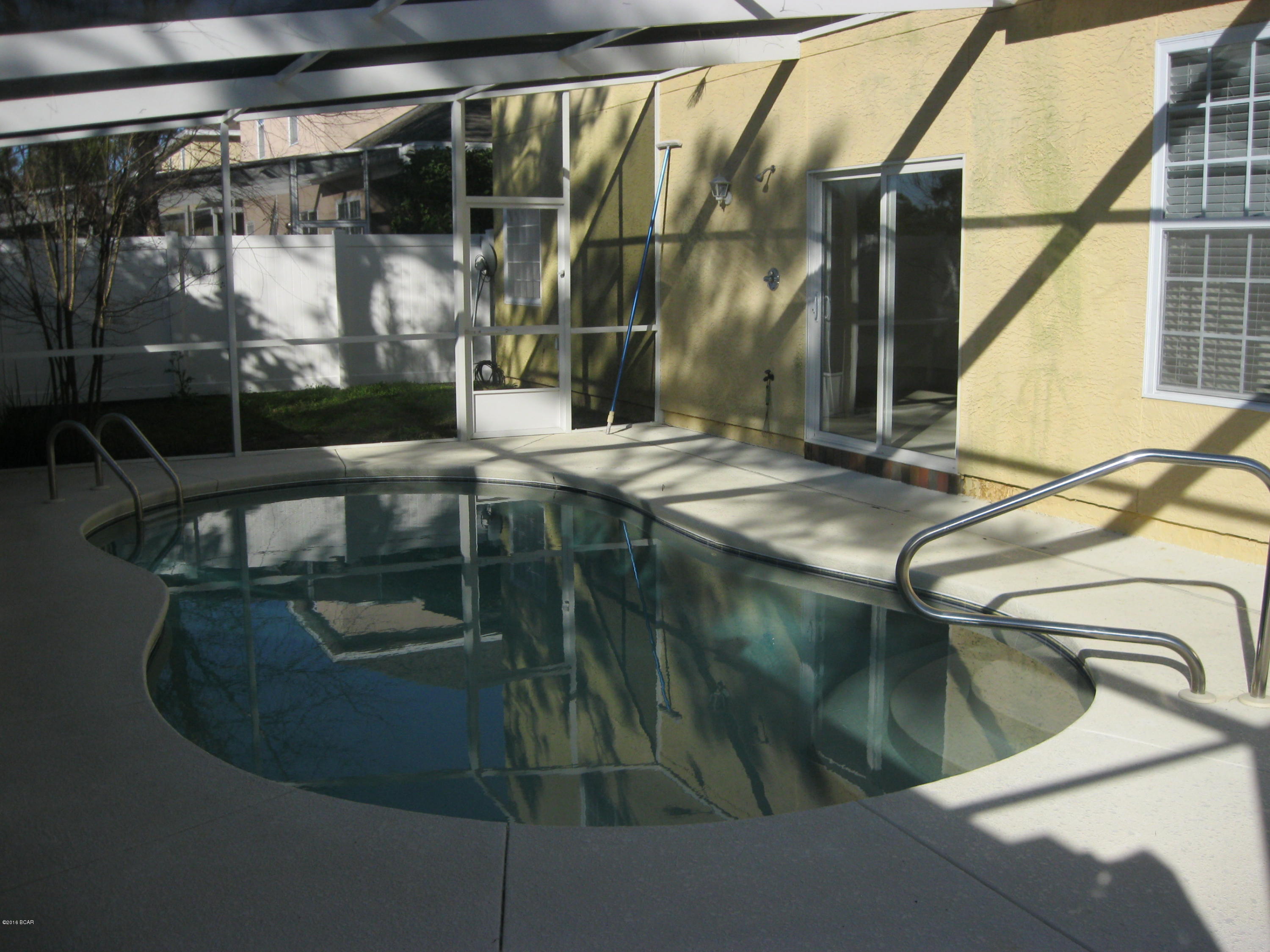 Tierra Verde Phase II - Residential Lease