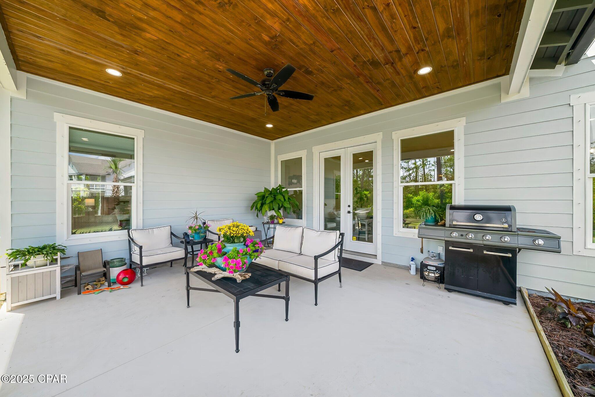 Sanctuary Beach - Residential