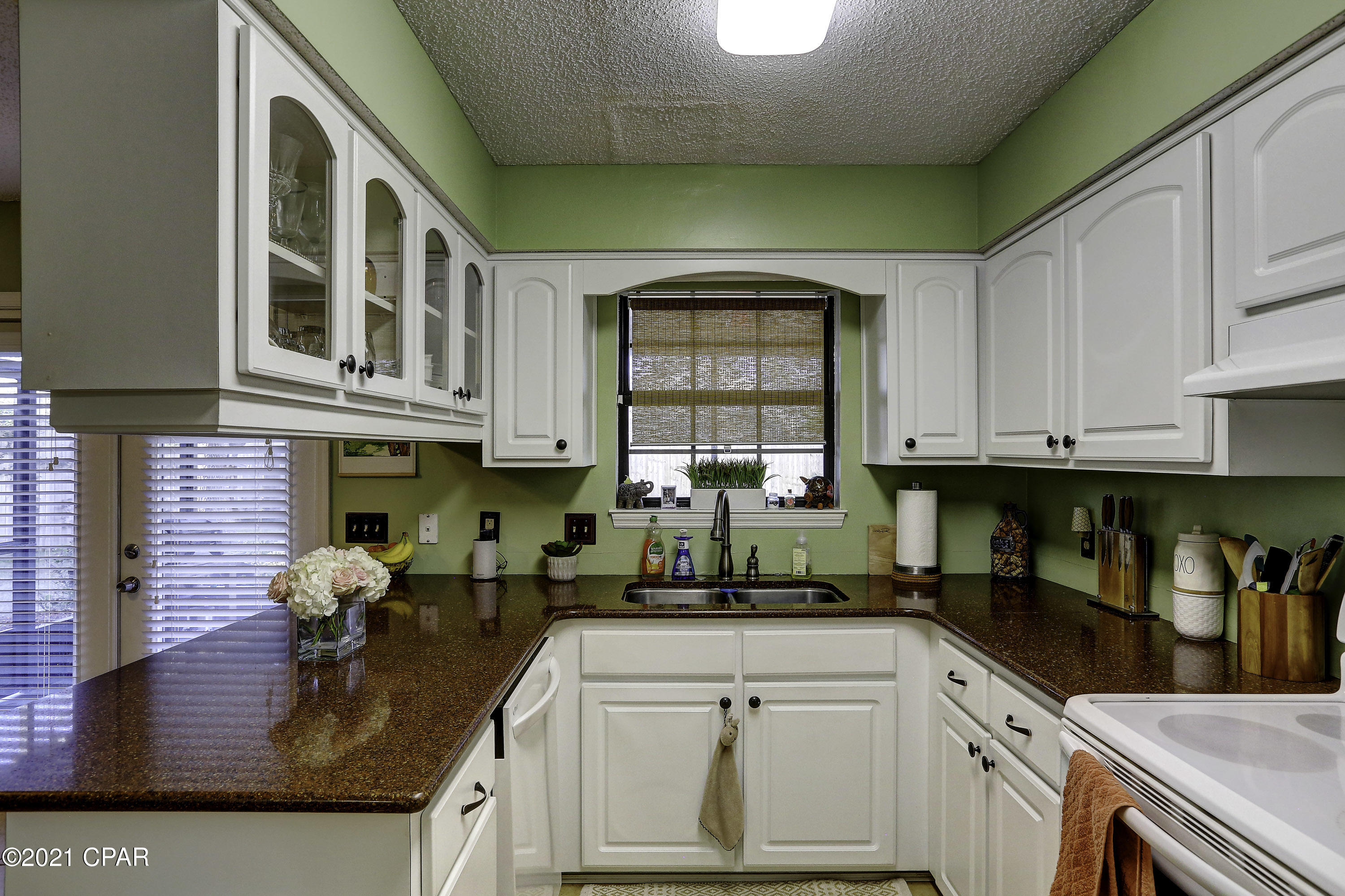 Belaire Estates U-6 - Residential