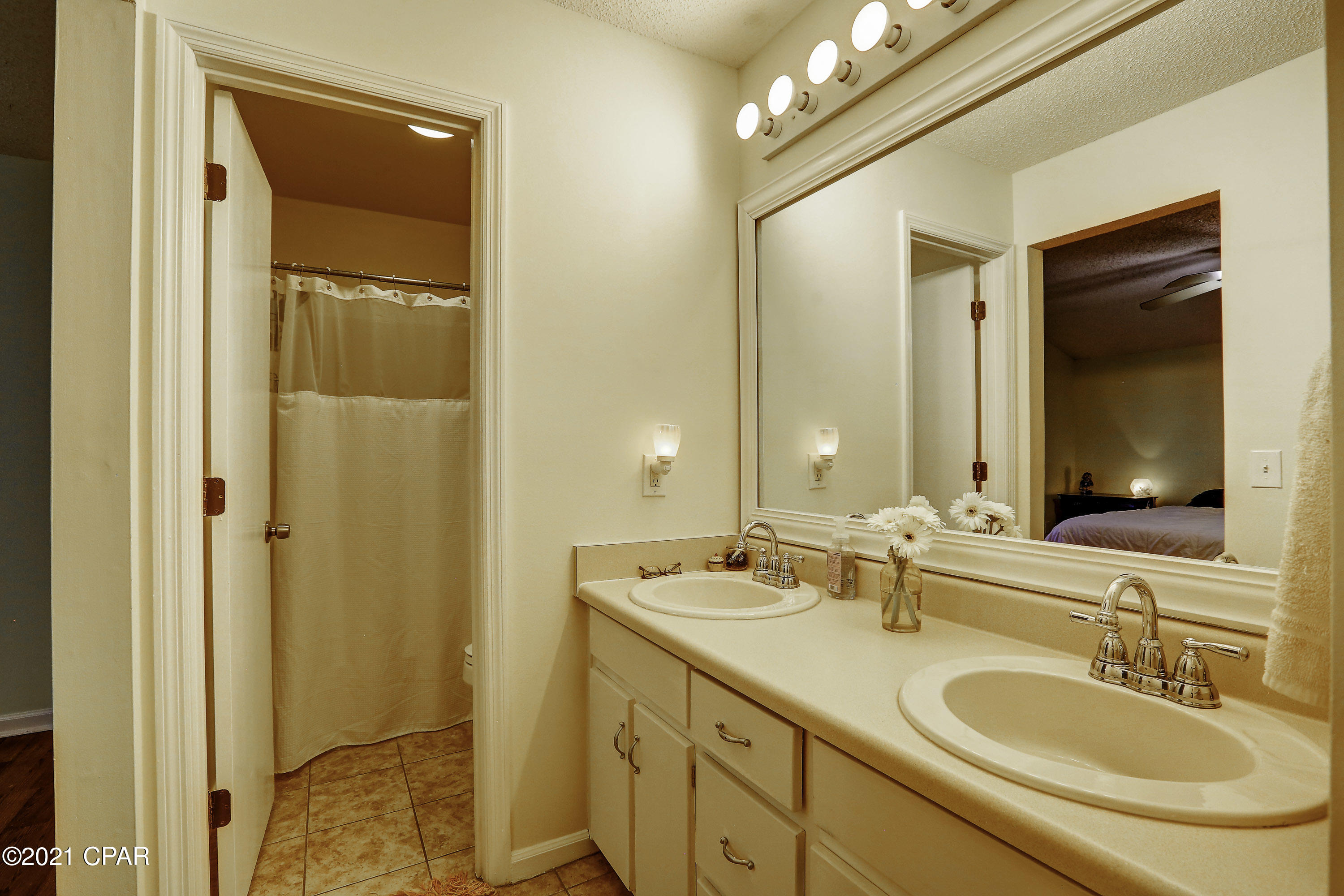 Belaire Estates U-6 - Residential