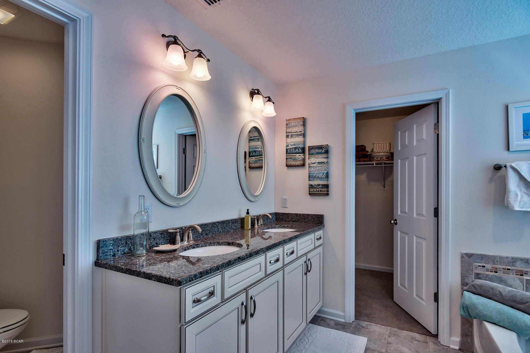 Turtle Cove At Lake Powell - Residential