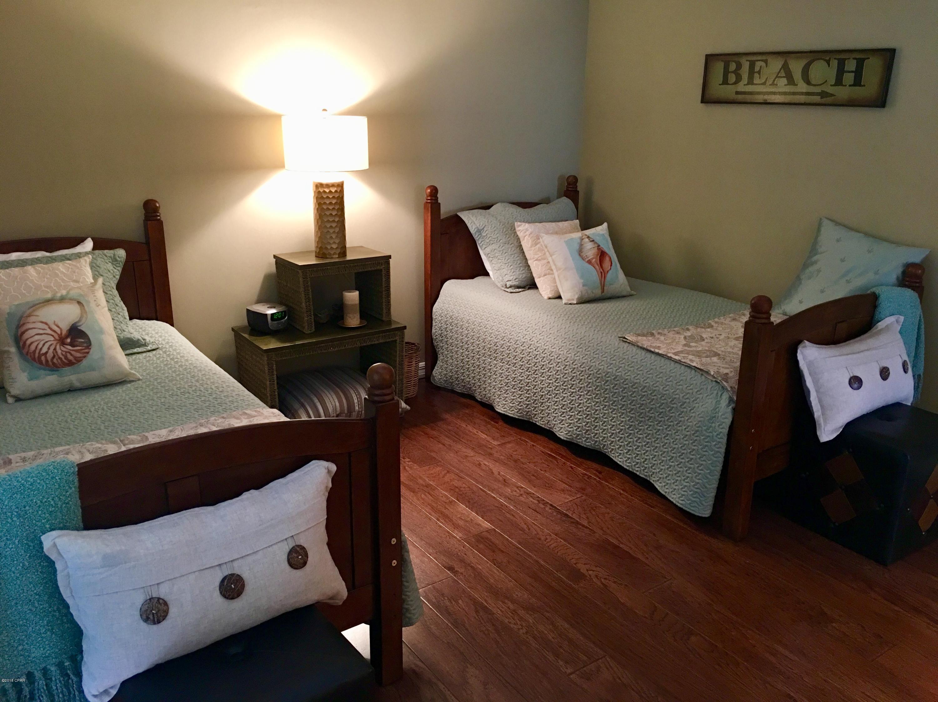 Lagoon Towers Phase I - Residential