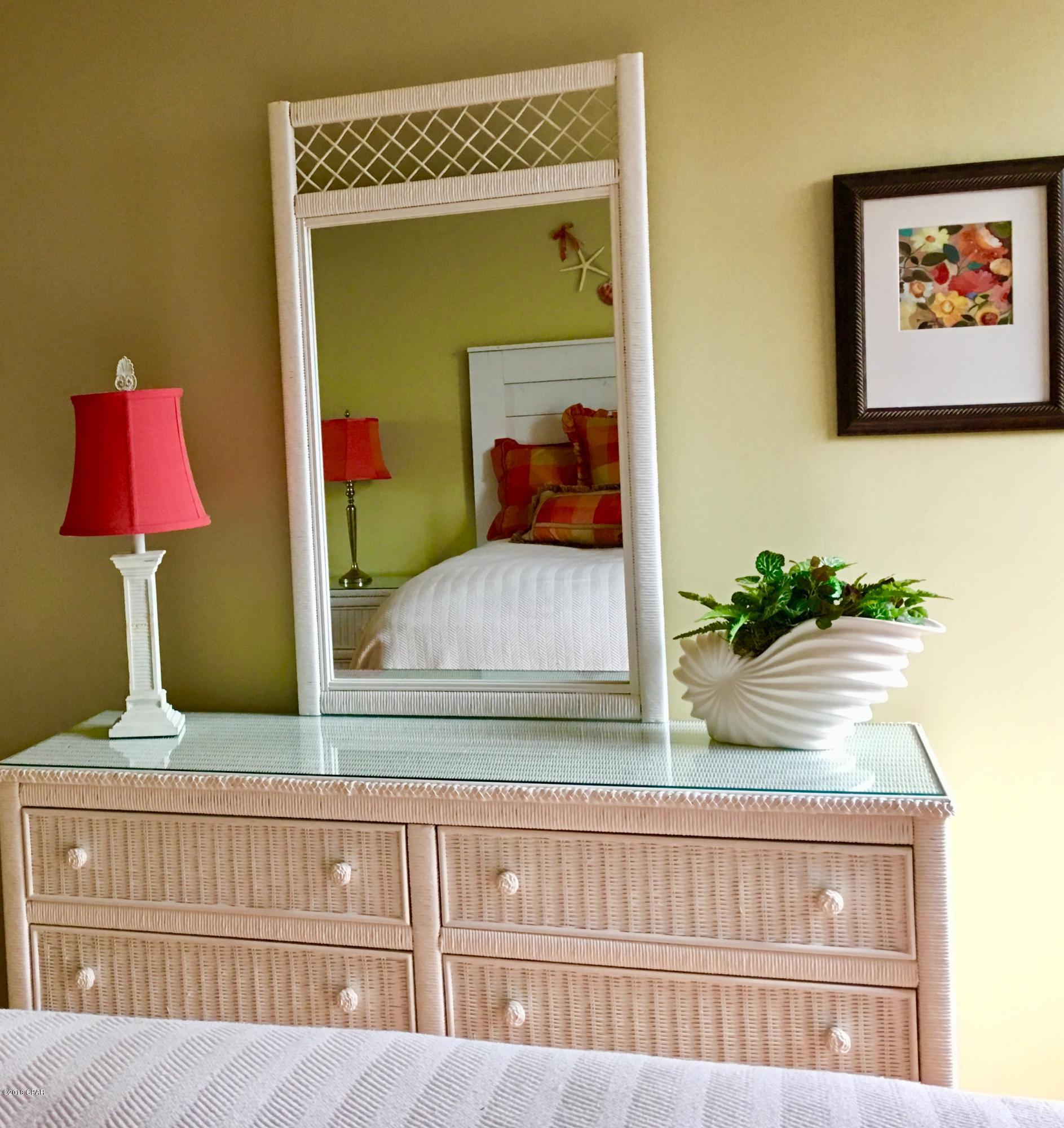 Lagoon Towers Phase I - Residential