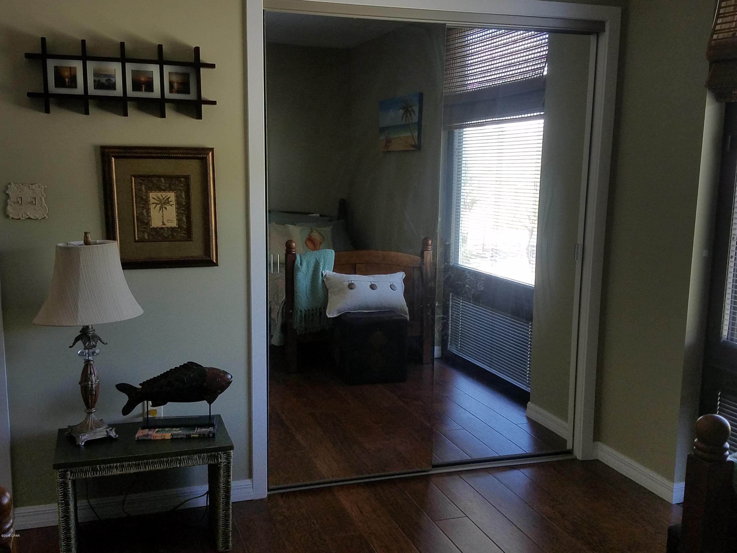 Lagoon Towers Phase I - Residential