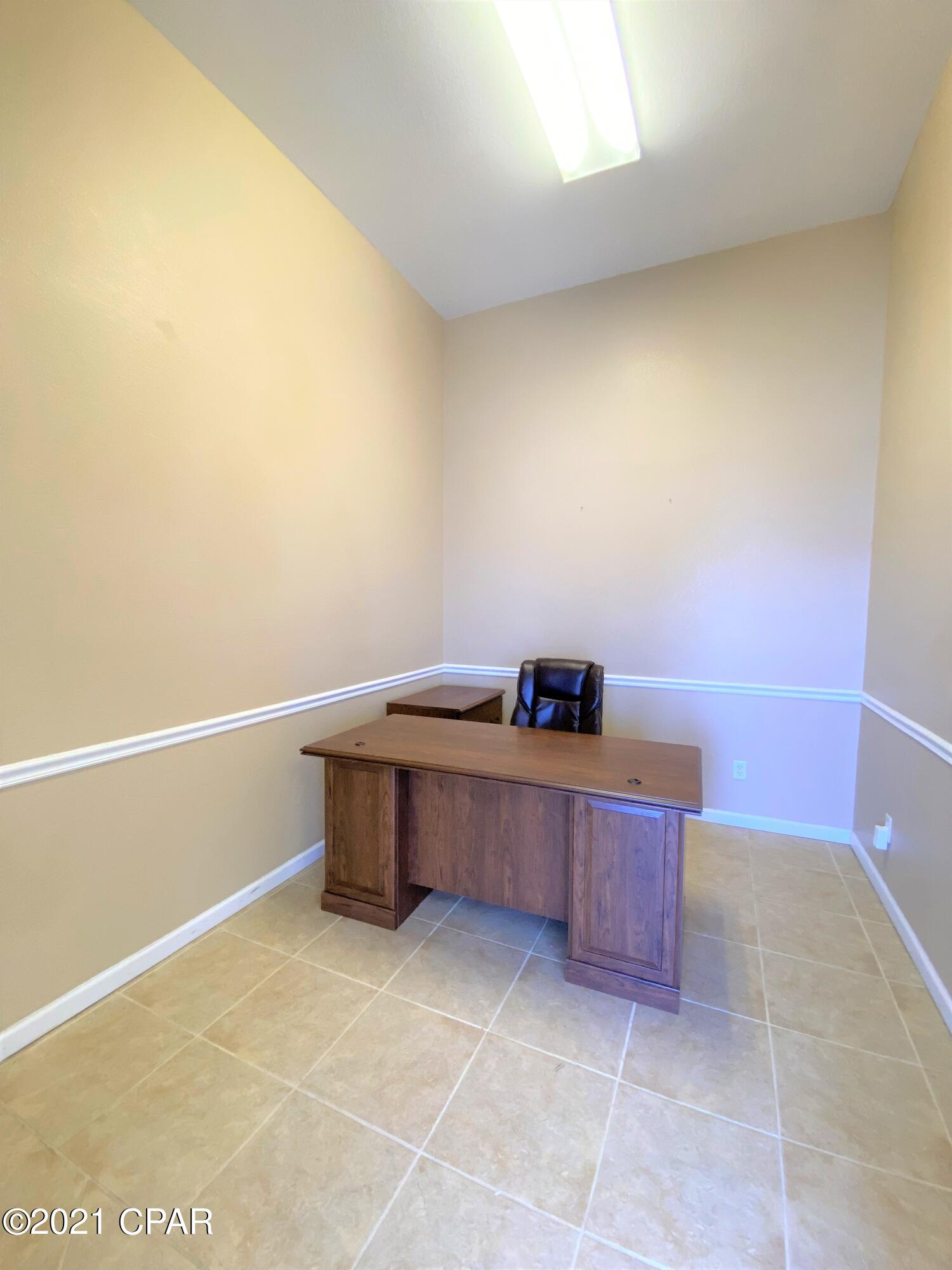 No Named Subdivision - Commercial Lease