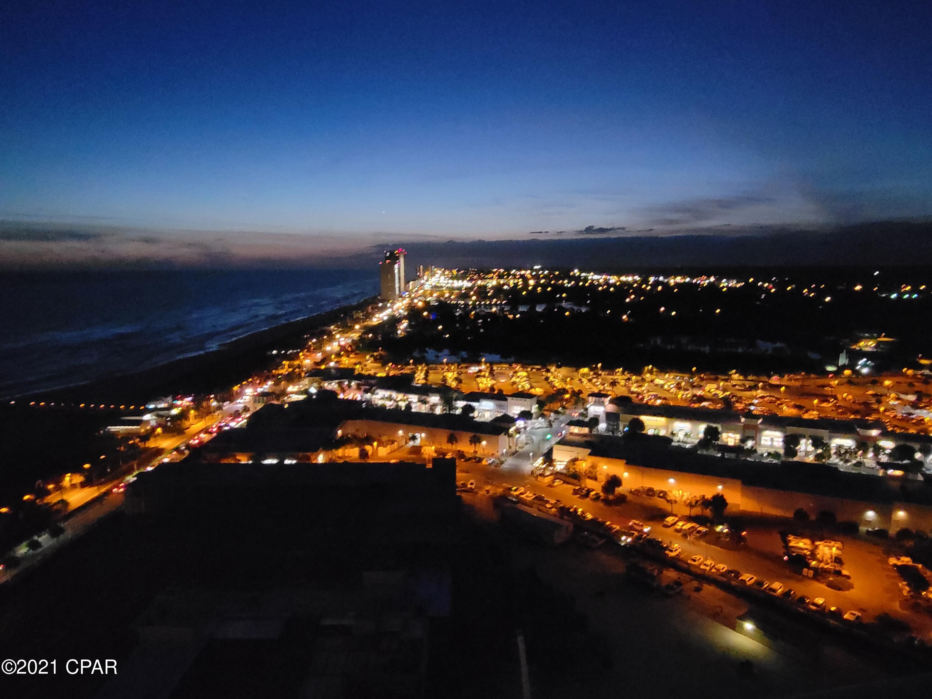 Calypso Towers III - Residential