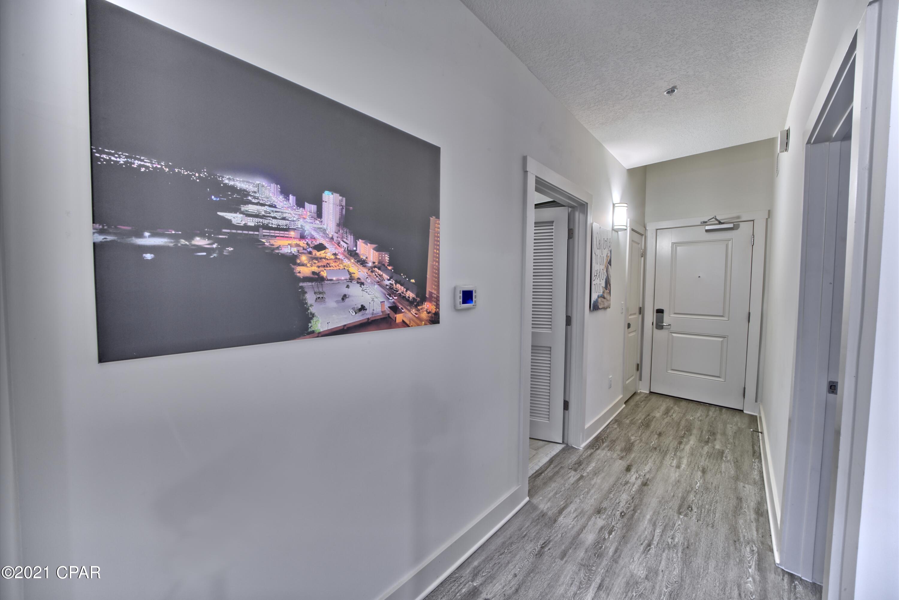 Calypso Towers III - Residential