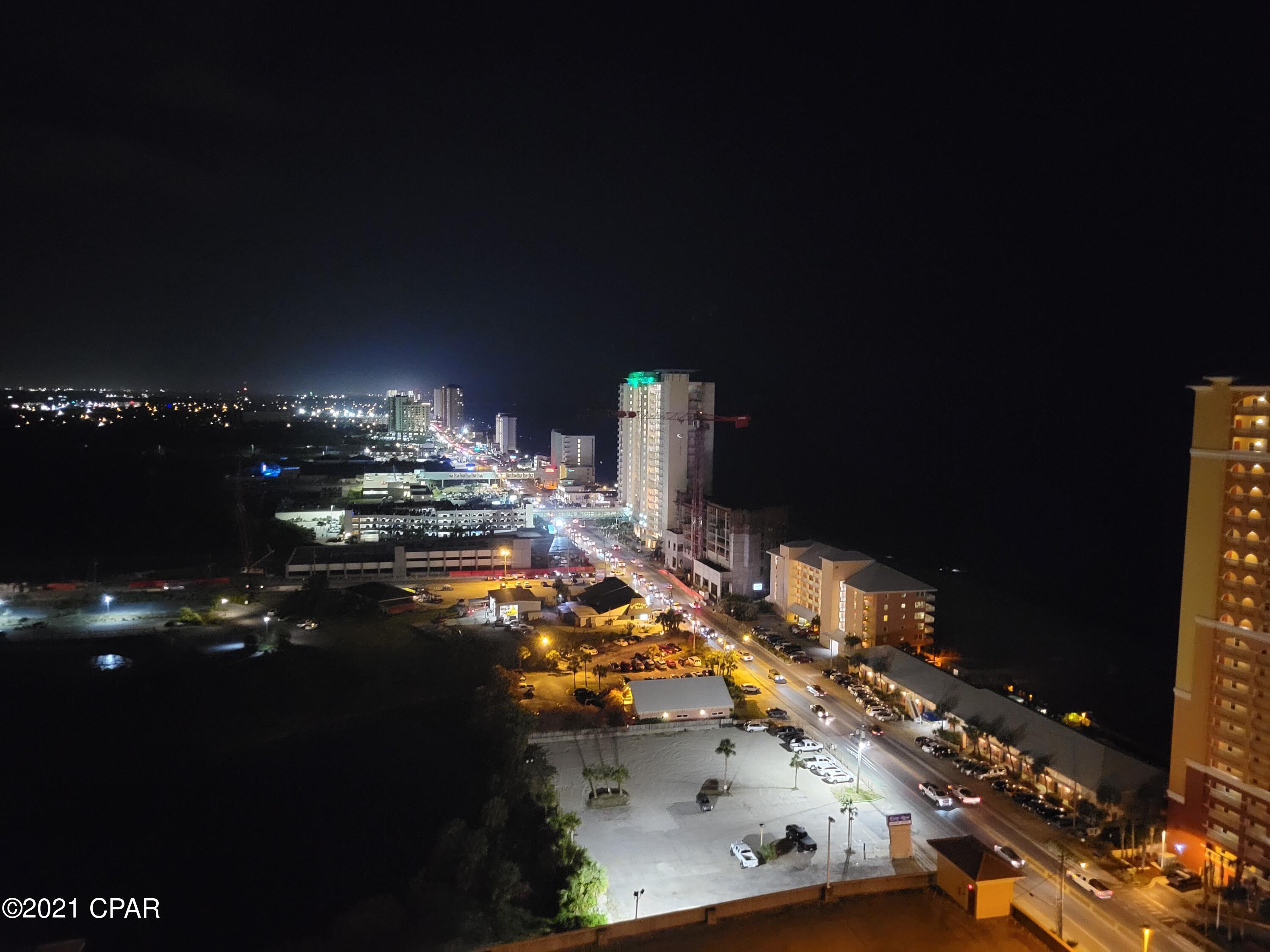 Calypso Towers III - Residential