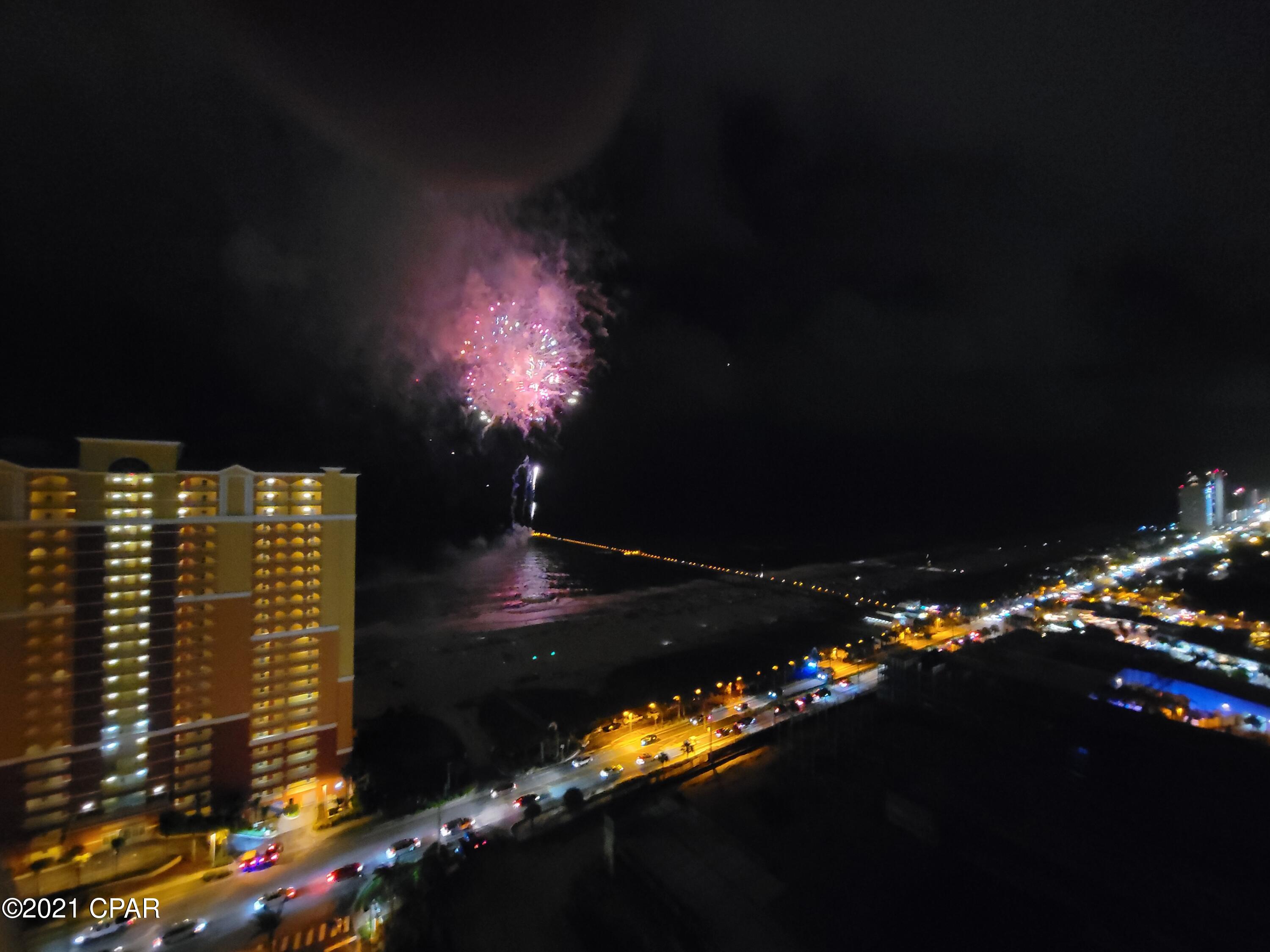 Calypso Towers III - Residential