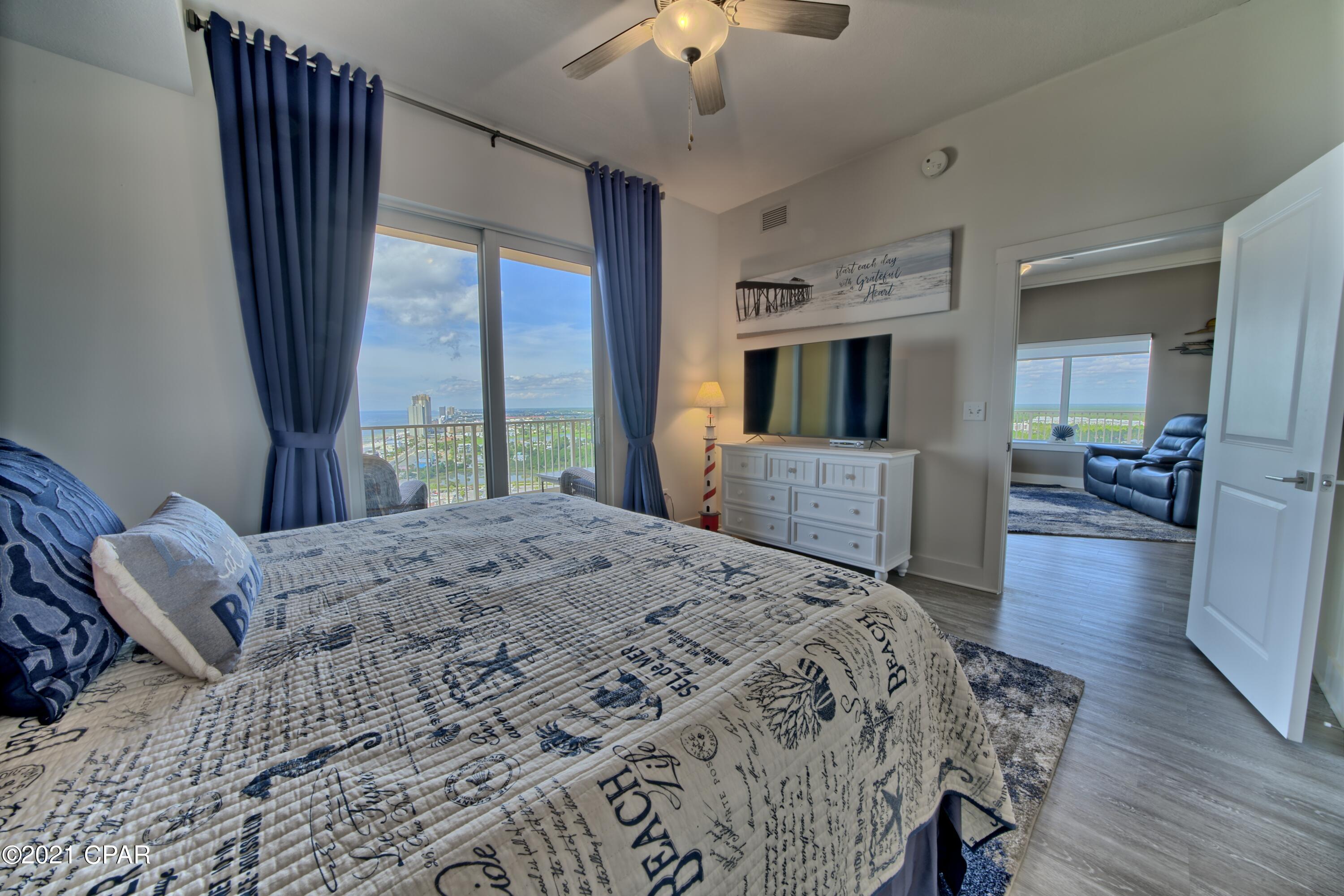 Calypso Towers III - Residential