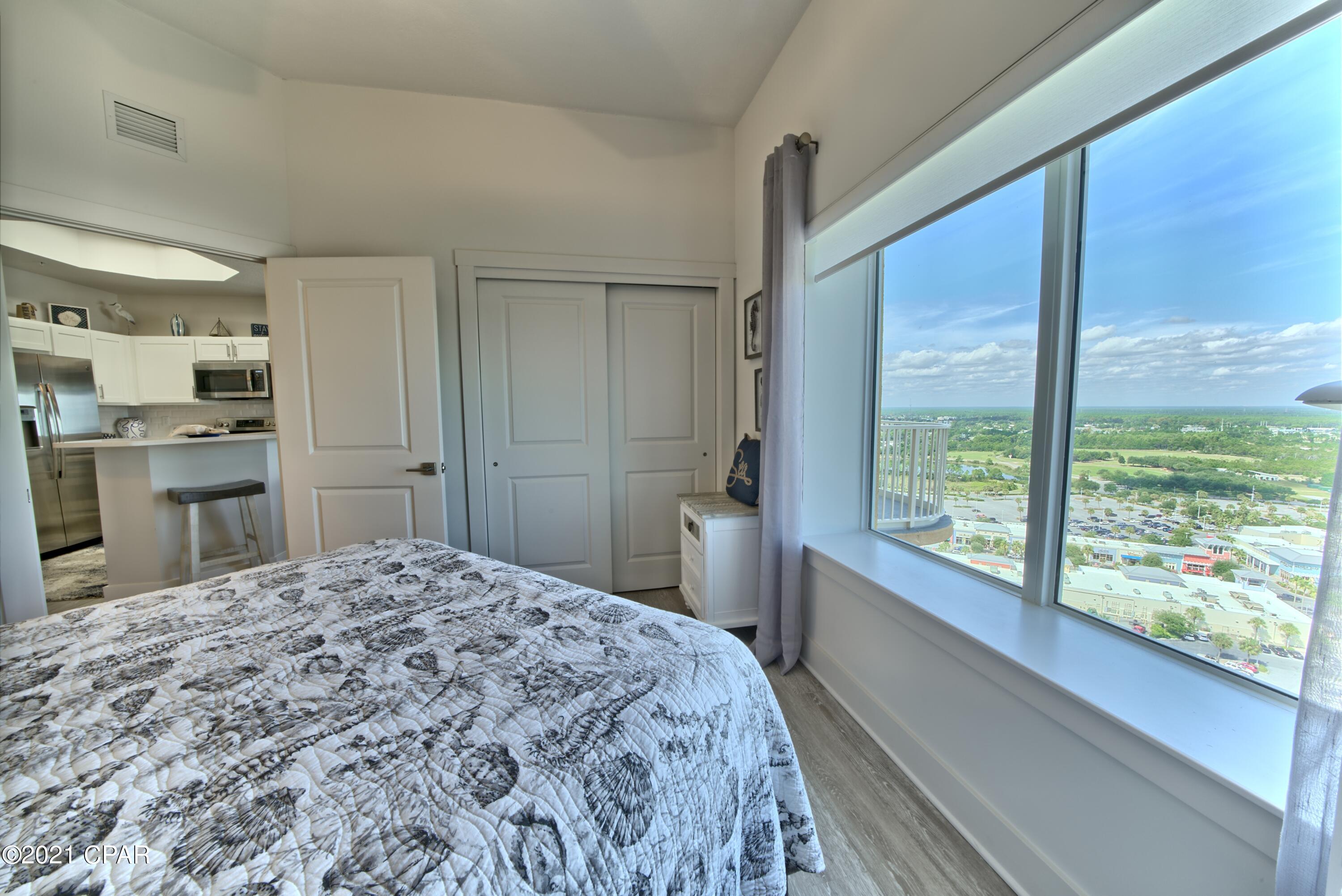 Calypso Towers III - Residential