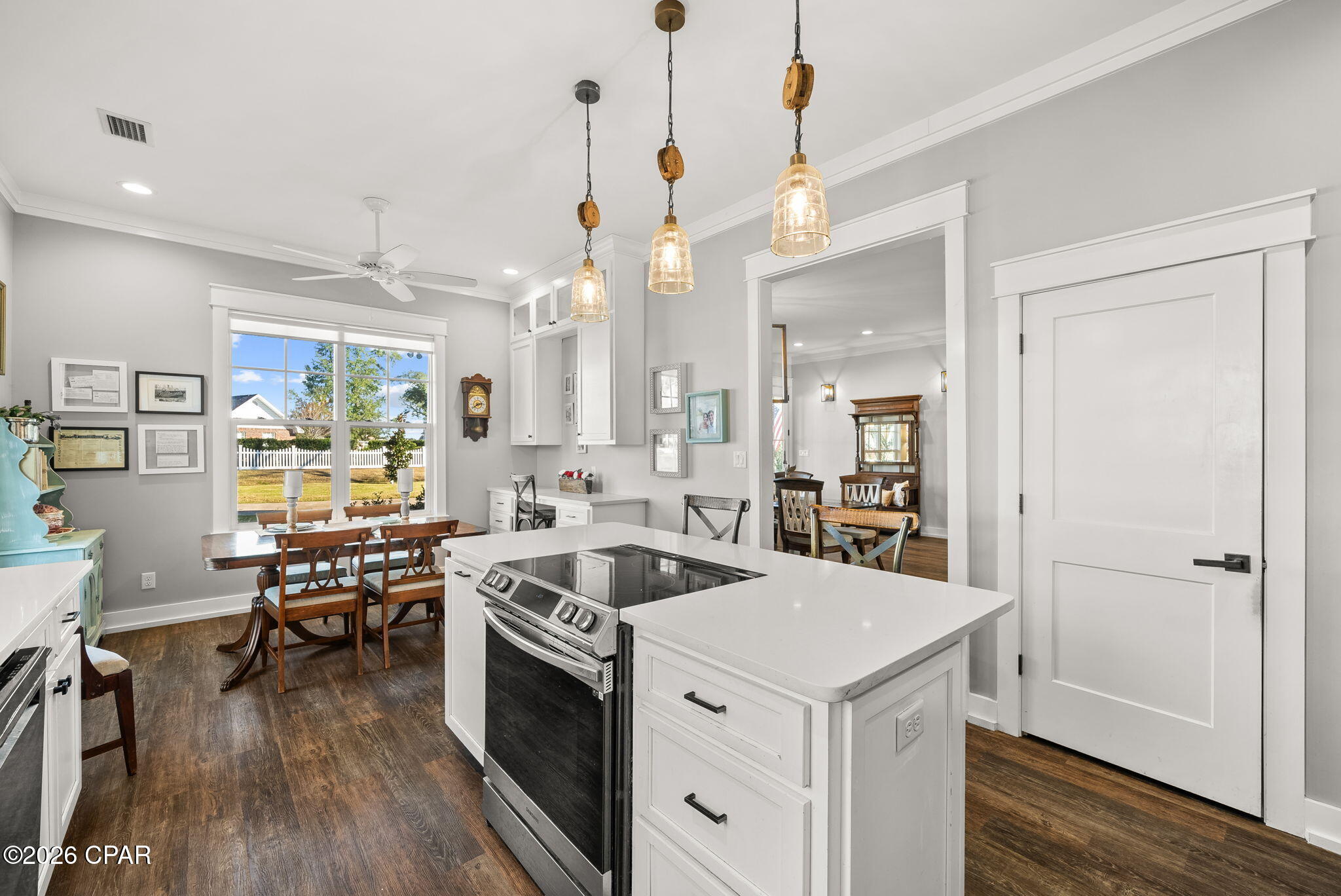 Country Club Harbour Estates - Residential