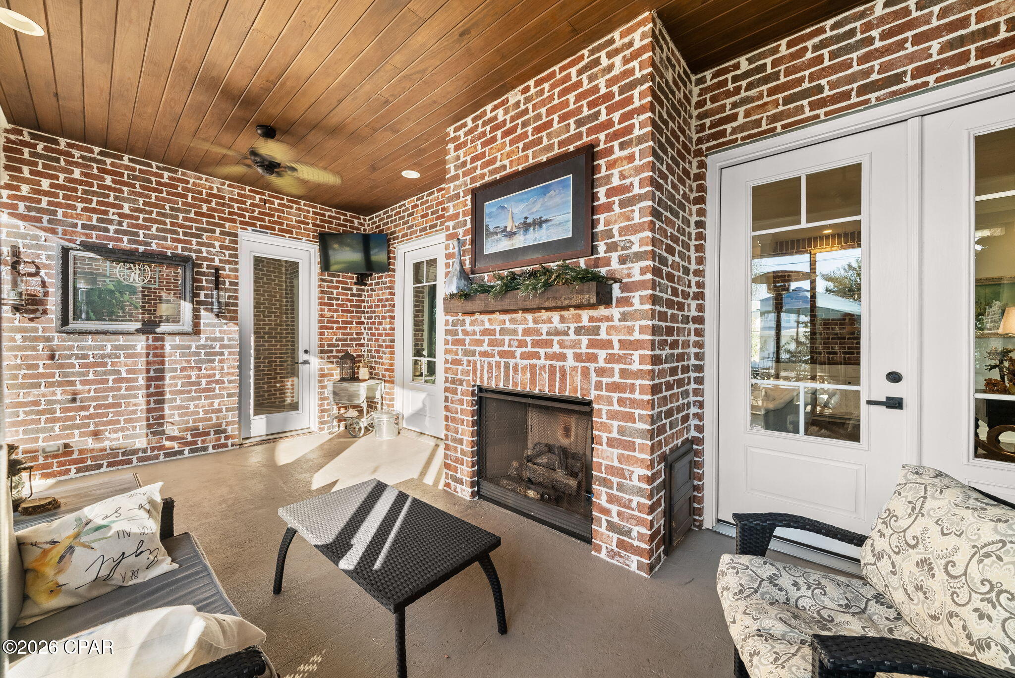 Country Club Harbour Estates - Residential