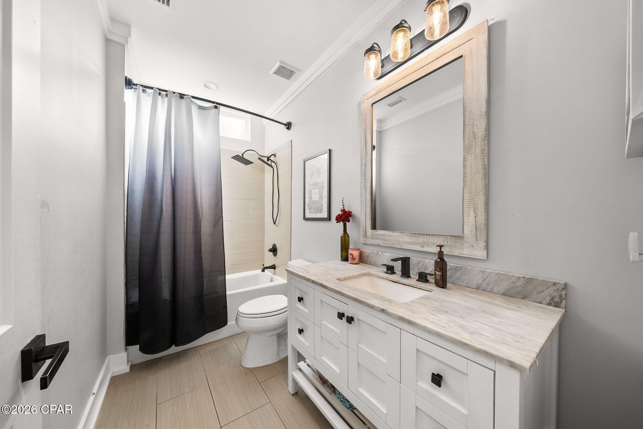 Country Club Harbour Estates - Residential