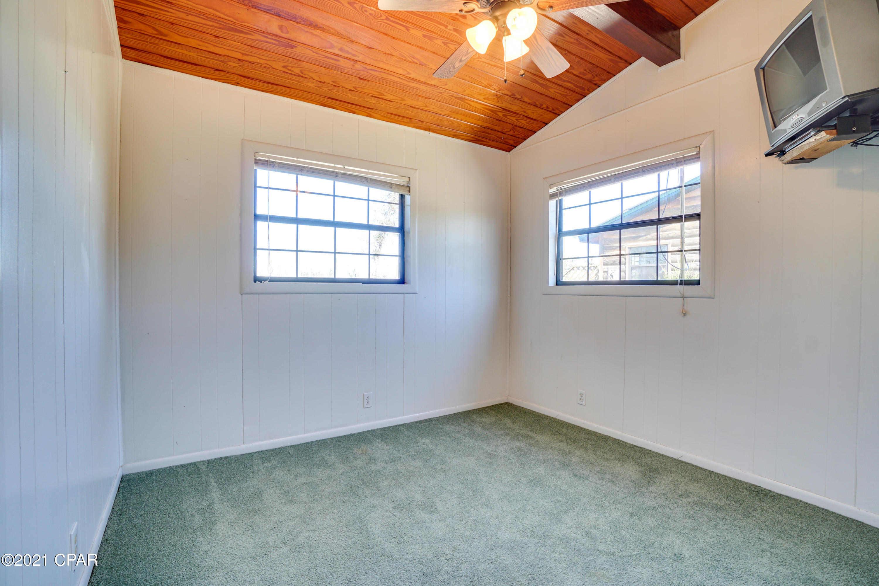 Econfina Estates Unrecord. - Residential