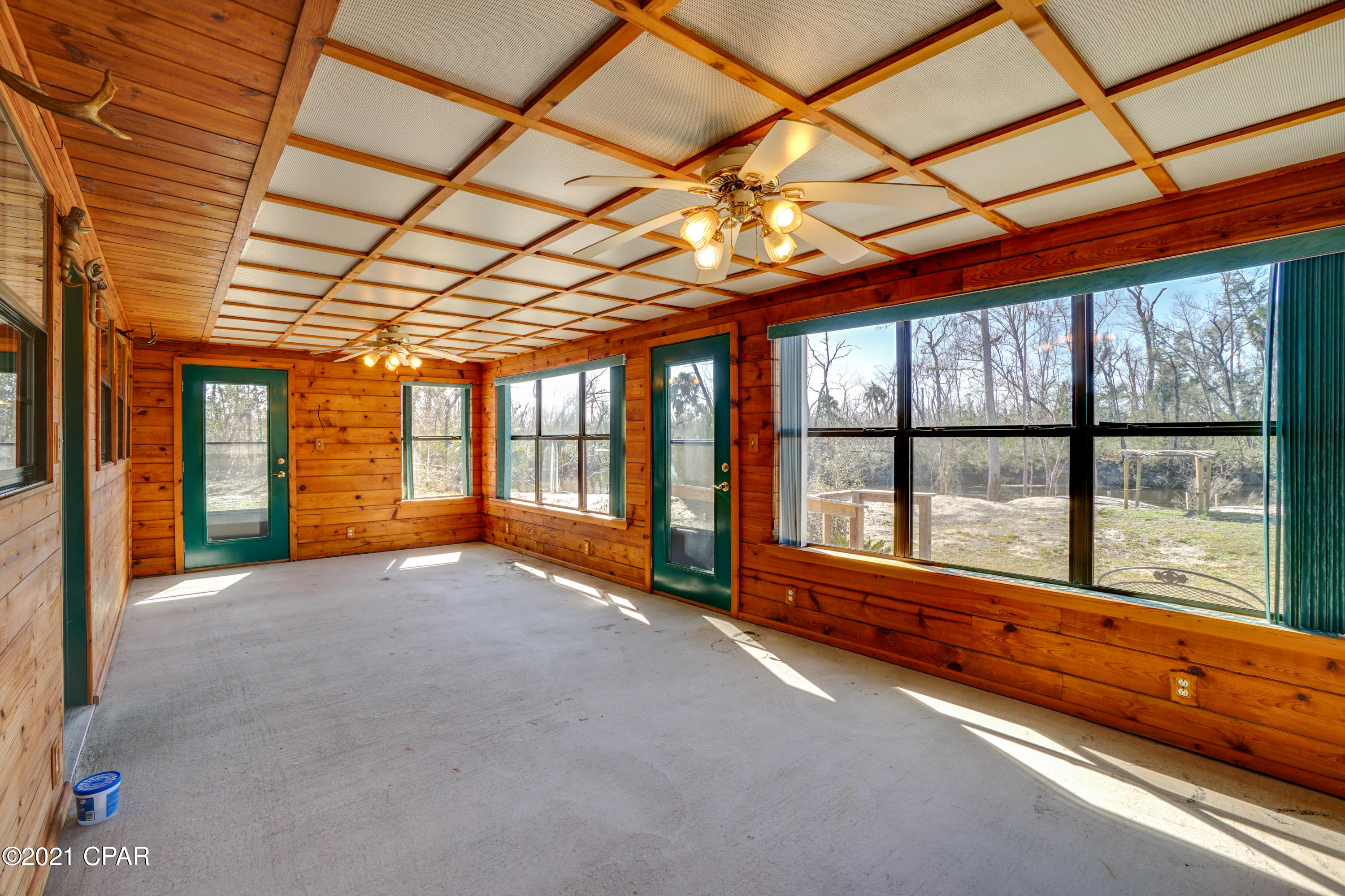 Econfina Estates Unrecord. - Residential