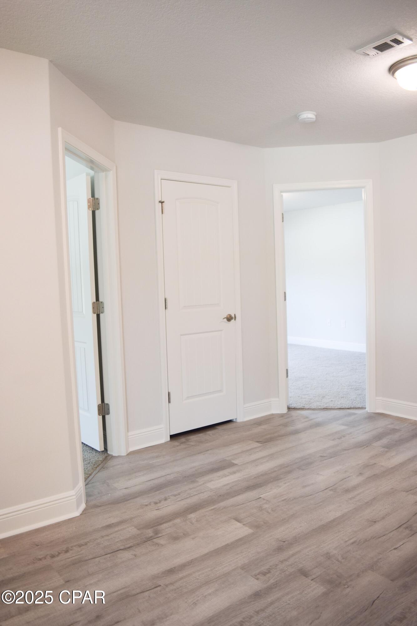 Cedar Creek At Deerpoint Lake - Residential