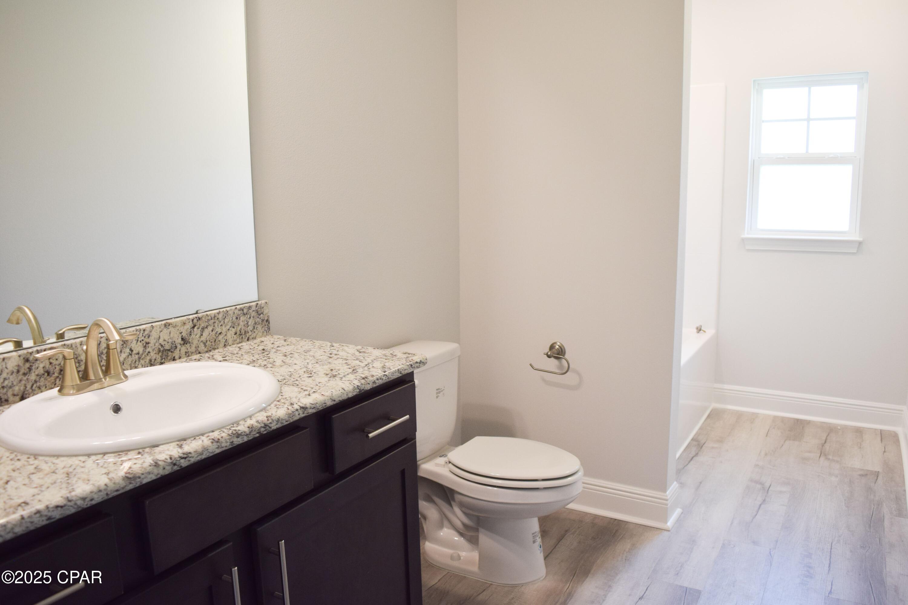 Cedar Creek At Deerpoint Lake - Residential