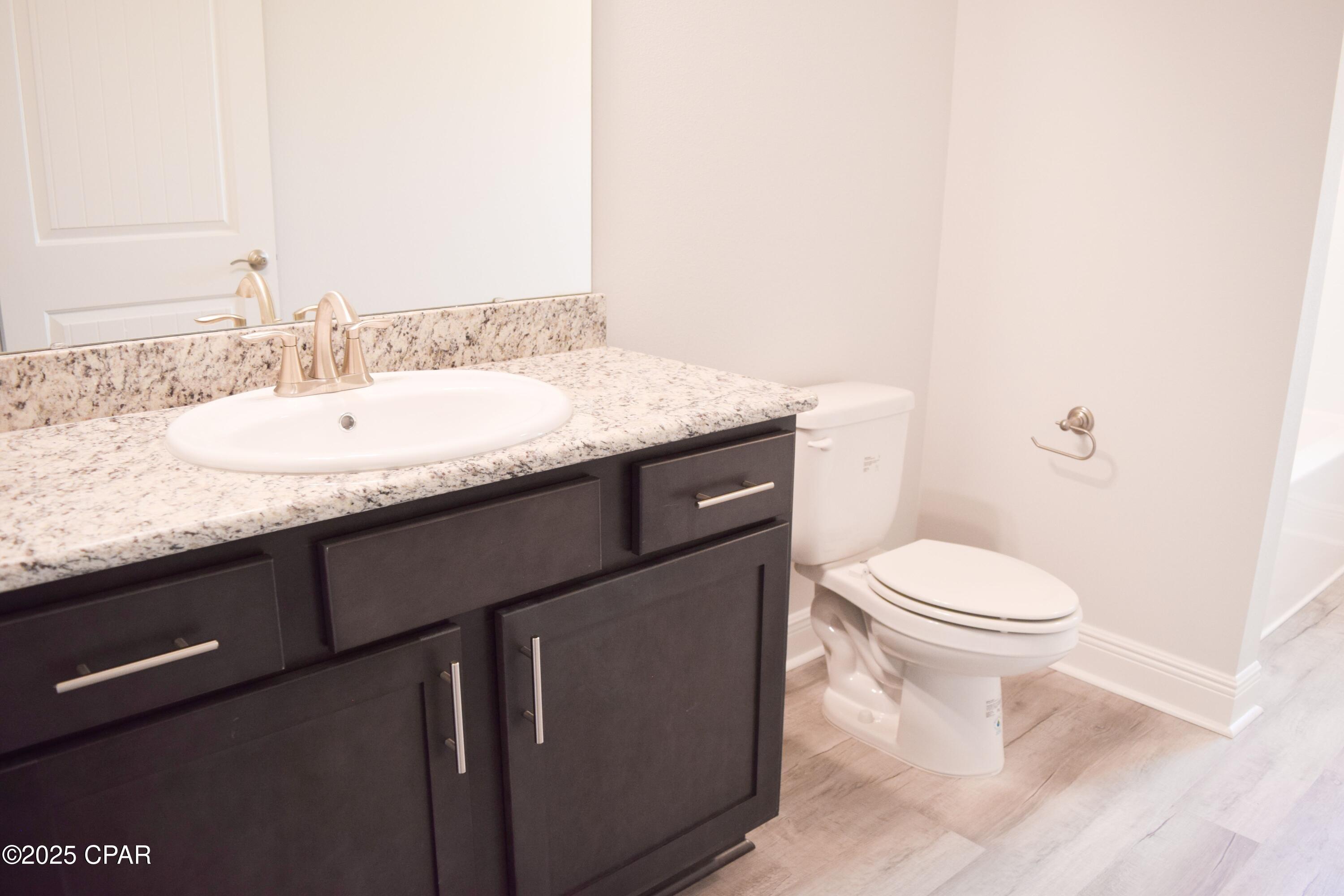 Cedar Creek At Deerpoint Lake - Residential