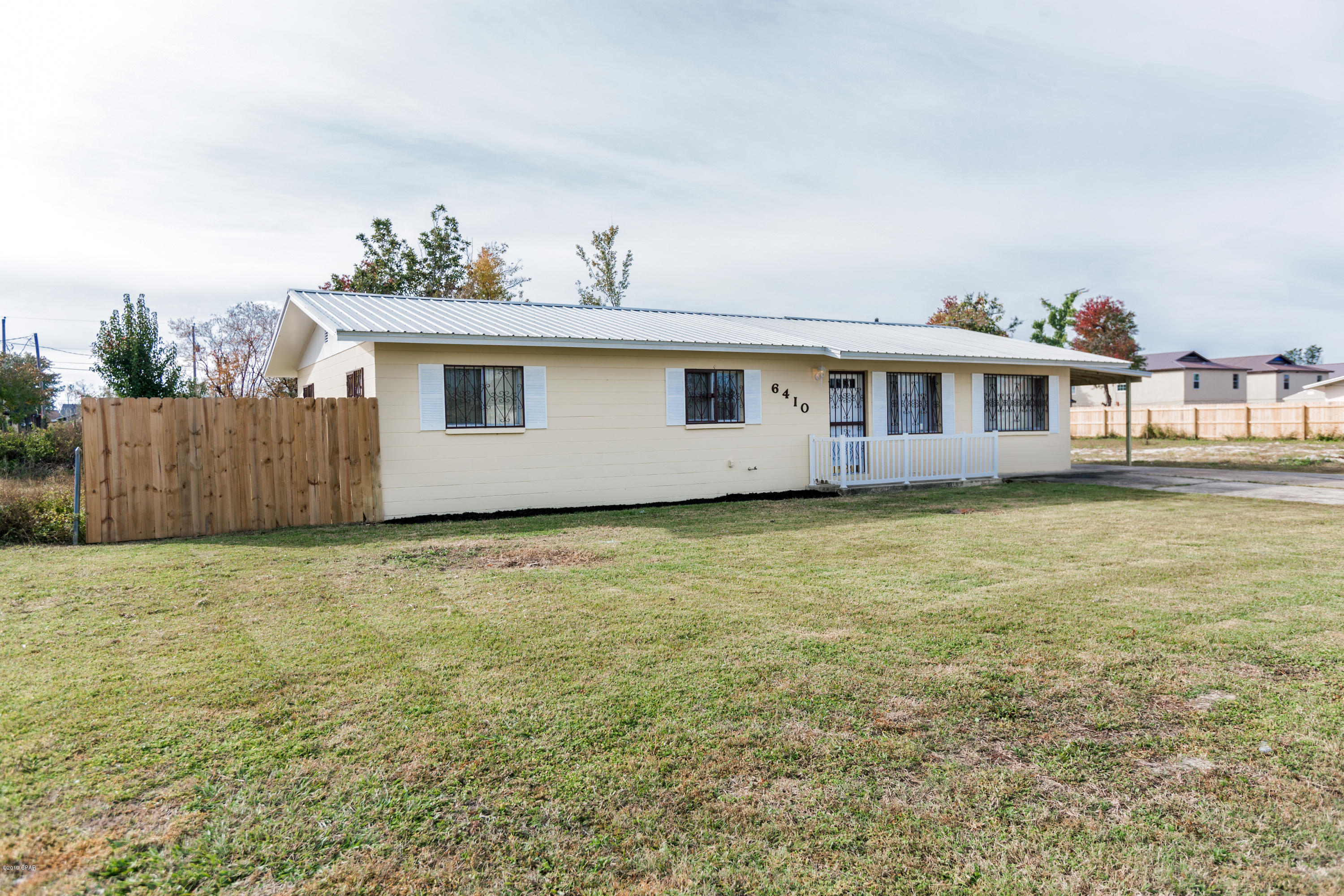 [No Recorded Subdiv] - Residential