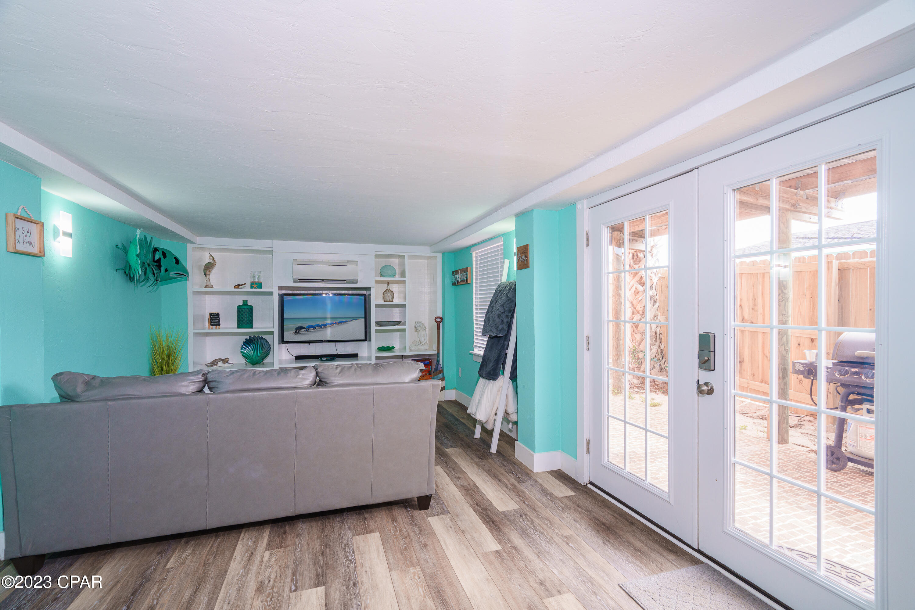 Holiday Beach Unit 13 - Residential