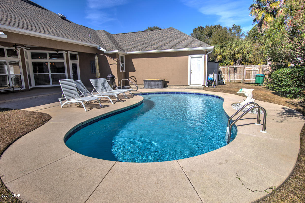 Pelican Bay - Residential