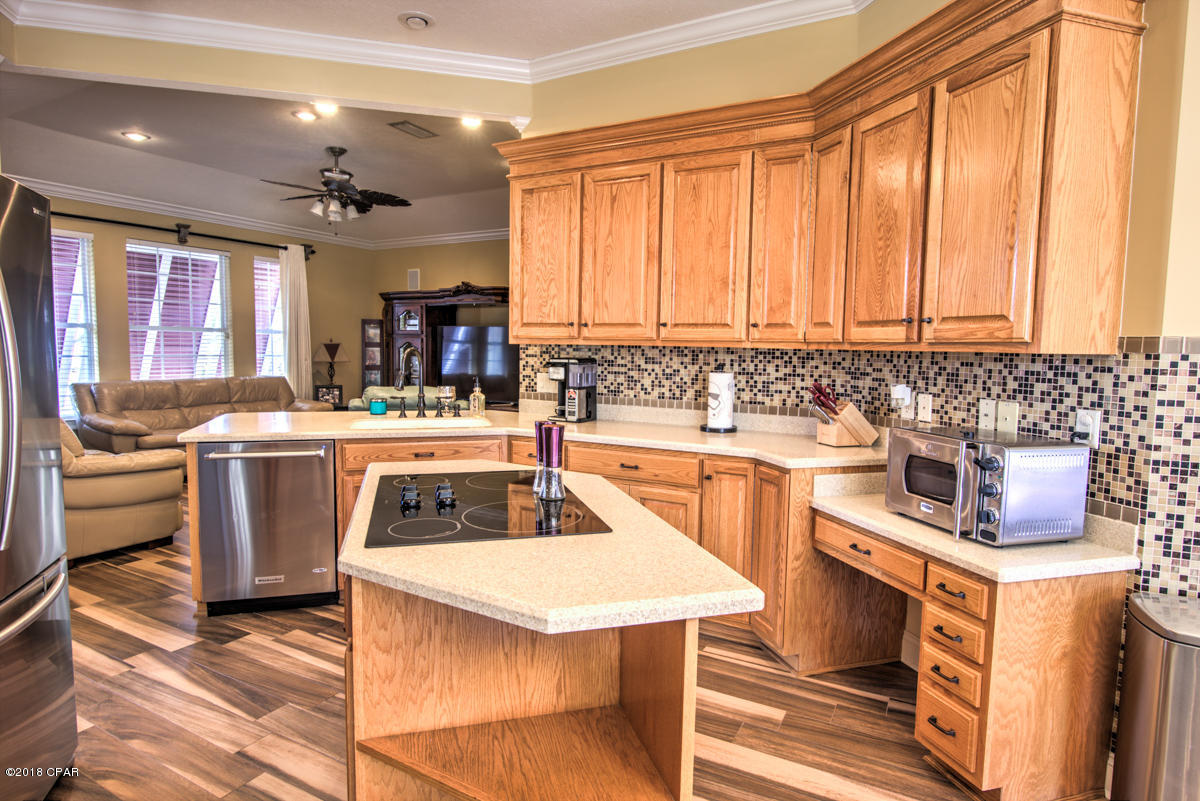 Pelican Bay - Residential