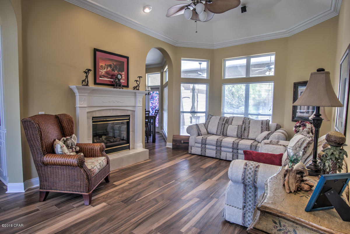 Pelican Bay - Residential