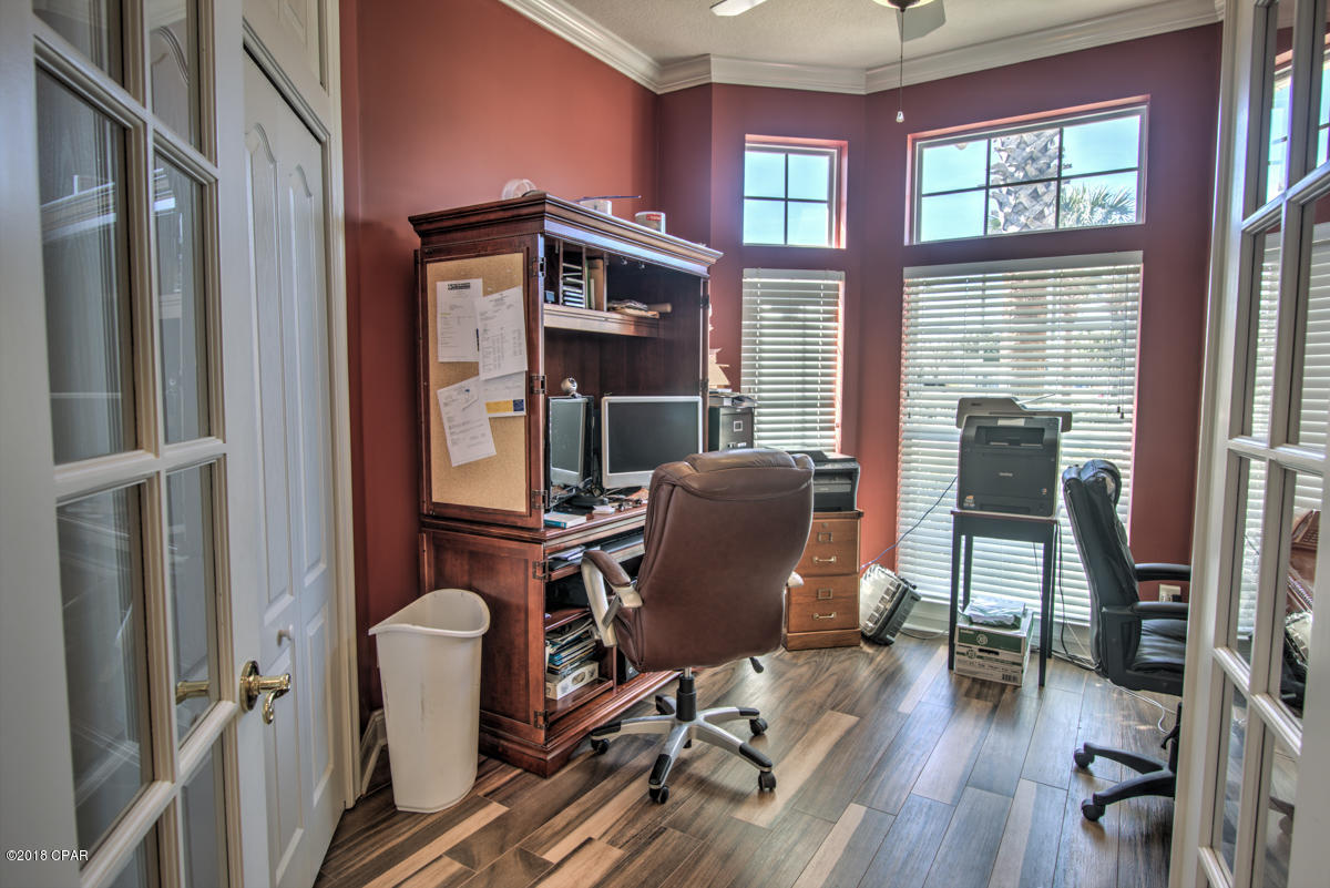 Pelican Bay - Residential