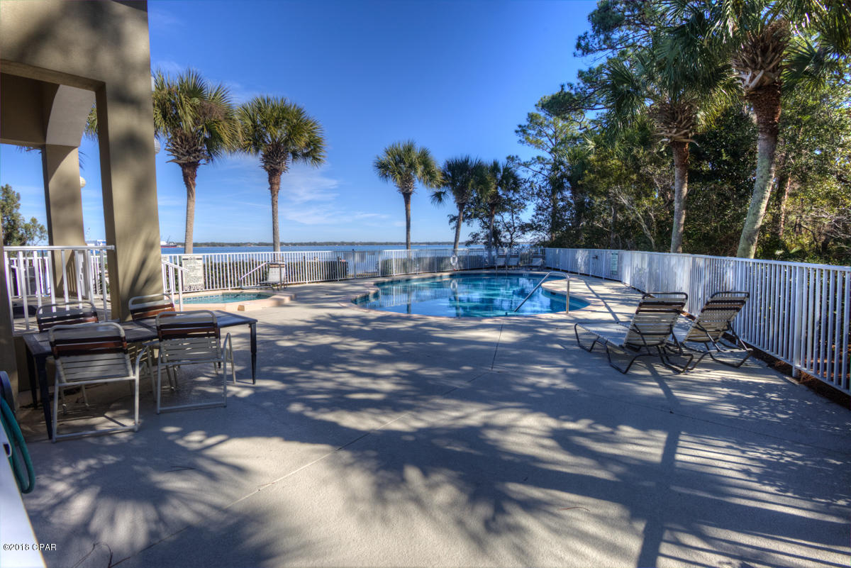 Pelican Bay - Residential